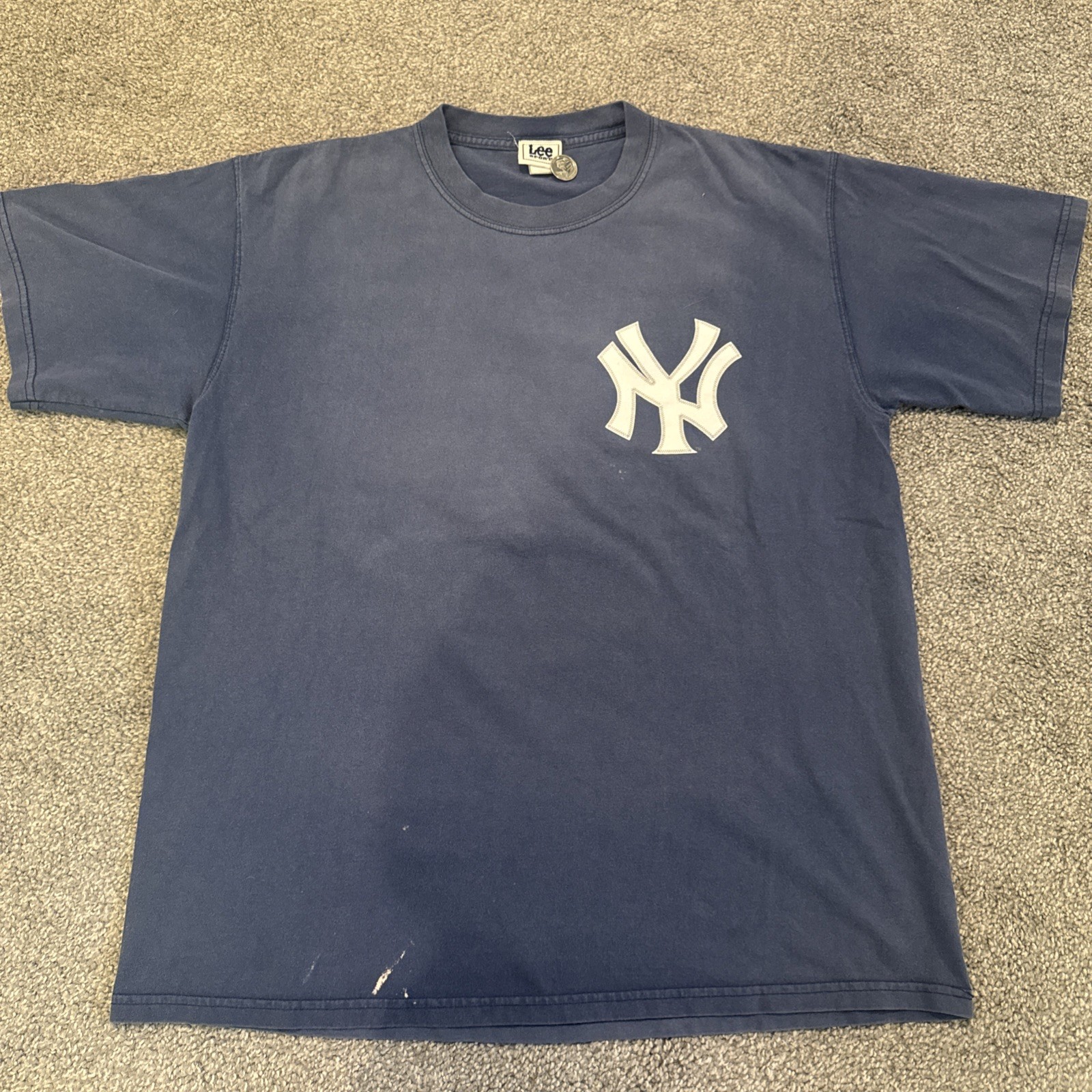 Vintage 2006 Lee Sport New York Yankees Derek Jeter Tee (L)