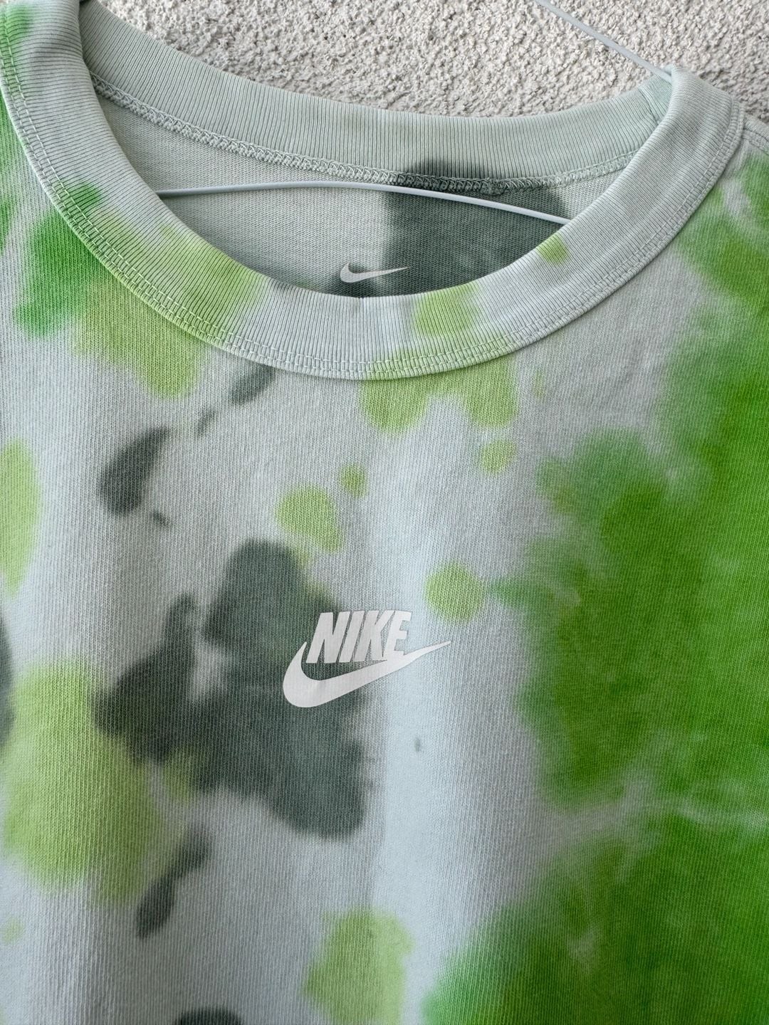 Nike Sportswear Premium Essentials Tie-Dye Max90 T-Shirt Mean Green