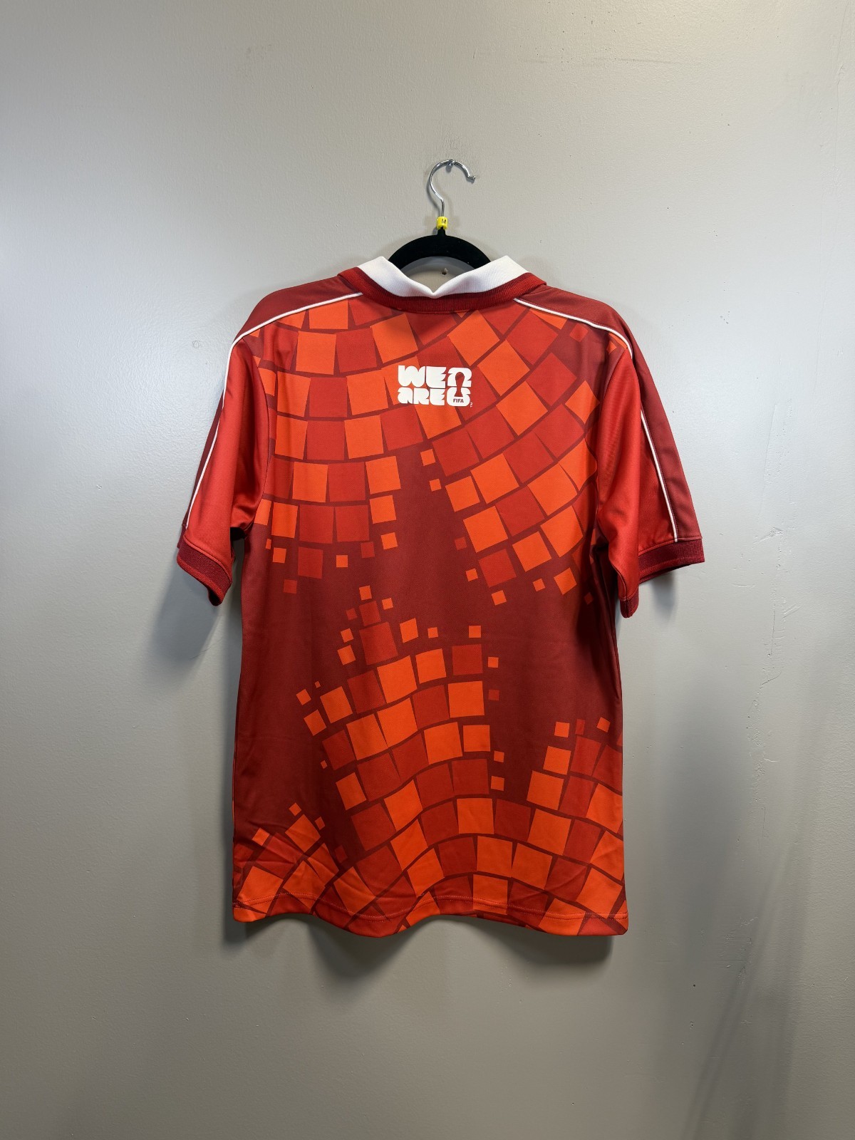 [Clothing Sample] Men’s FIFA 2026 World Cup Canada Red Collared Tee Size: Medium