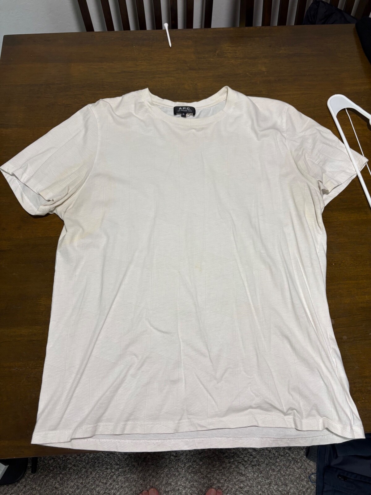 APC / A.P.C men’s t-shirts. Large and X-large (XL). 6/10 condition