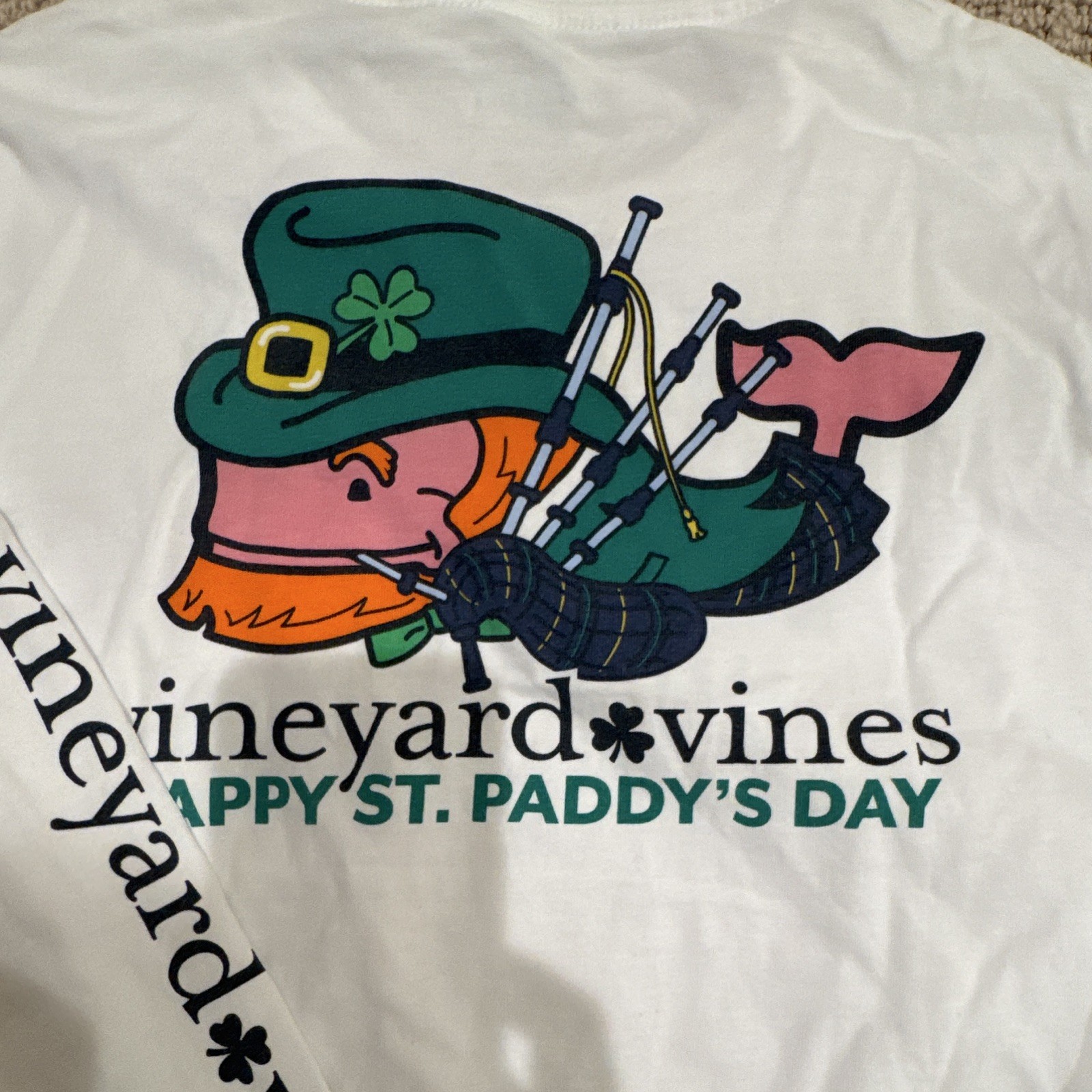 Vineyard Vines Kids XL White Long Sleeve Pocket Whale St. Patrick’s Tee