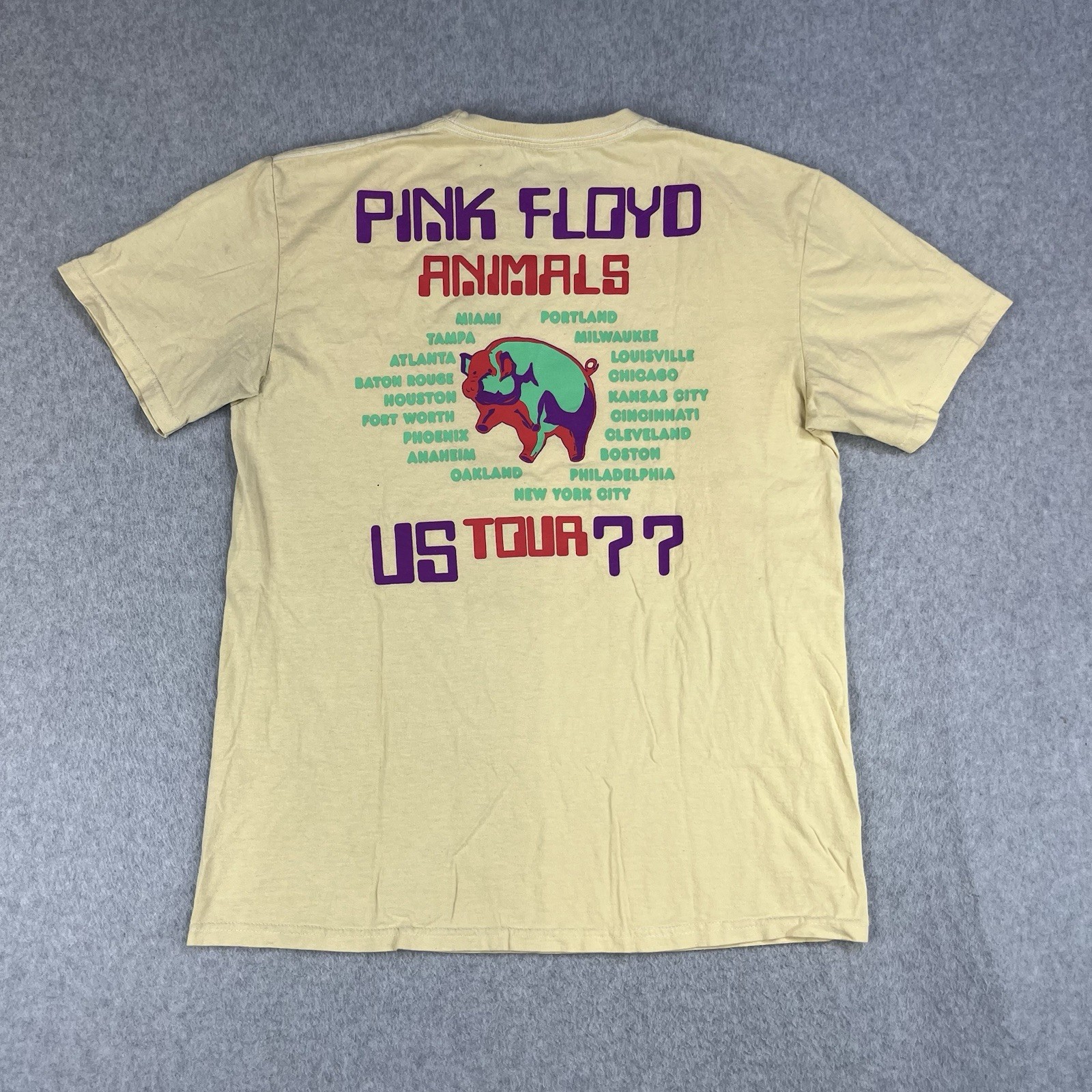 Pink Floyd Animals Tour ’77 Mens Large Yellow Band Rock Concert Classic Reprint