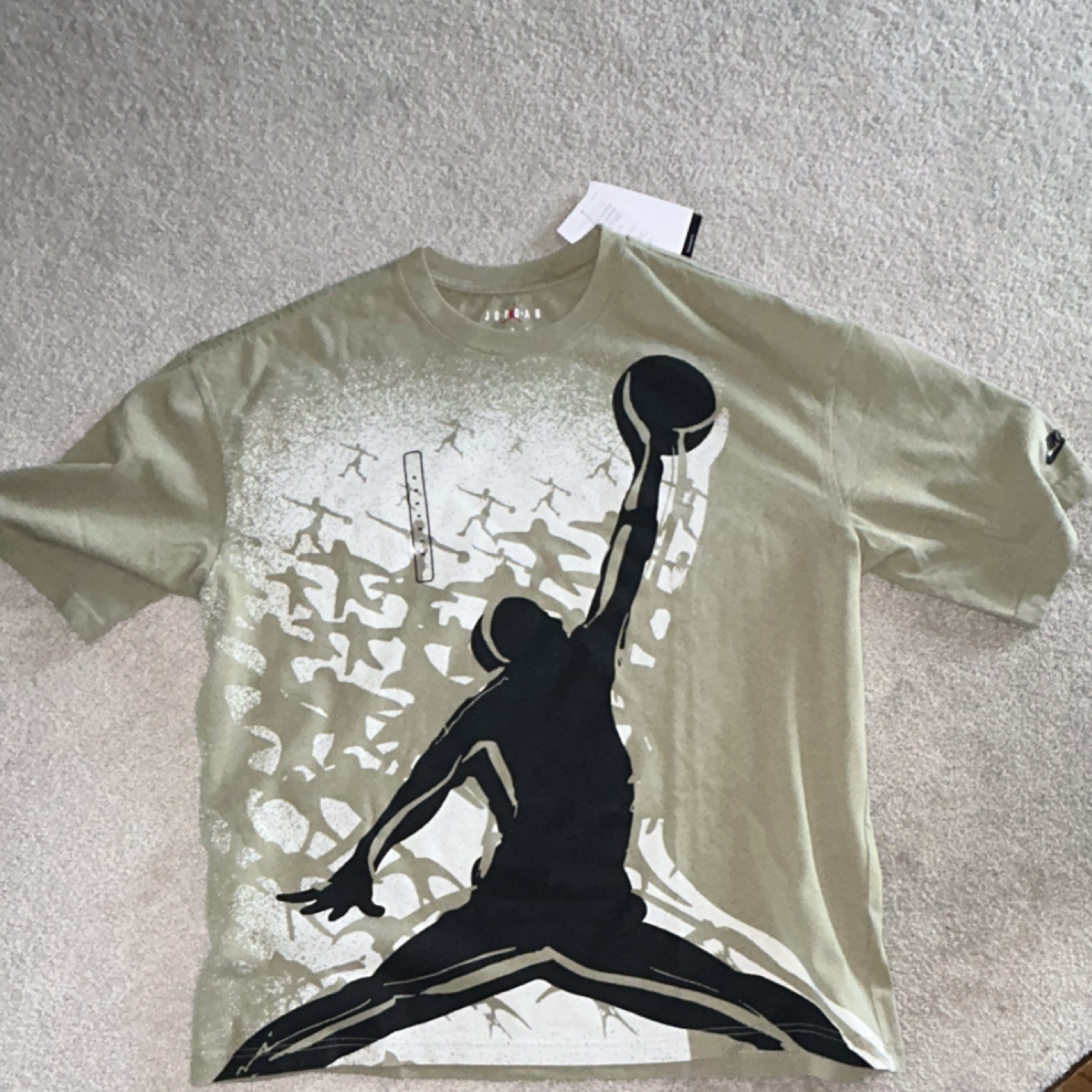 Jordan Jumpman Graphic Print Men’s Beige T-Shirt HQ8982-238 Size M