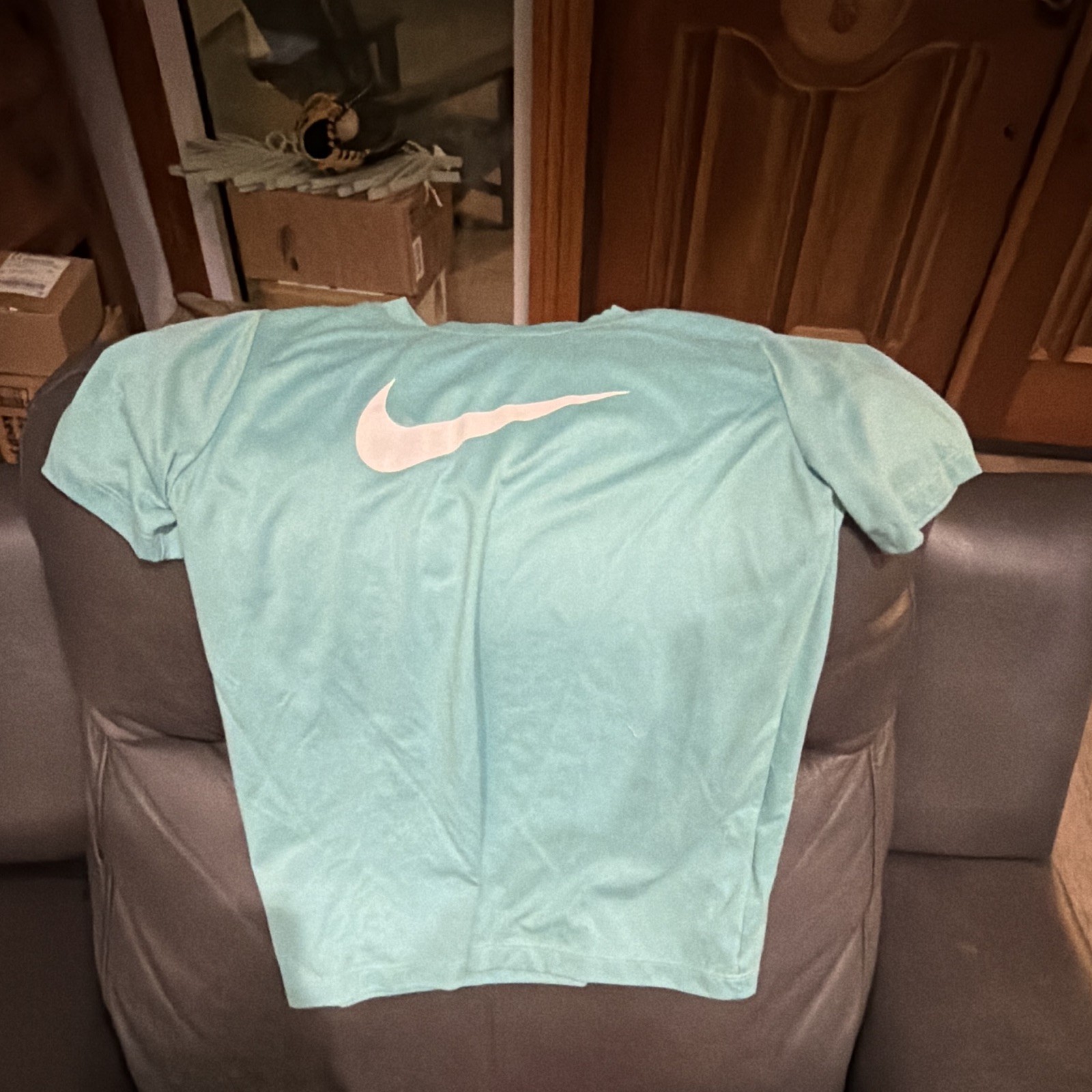 8 Nike Tee’s Dri-fit 3 YXL 4YL