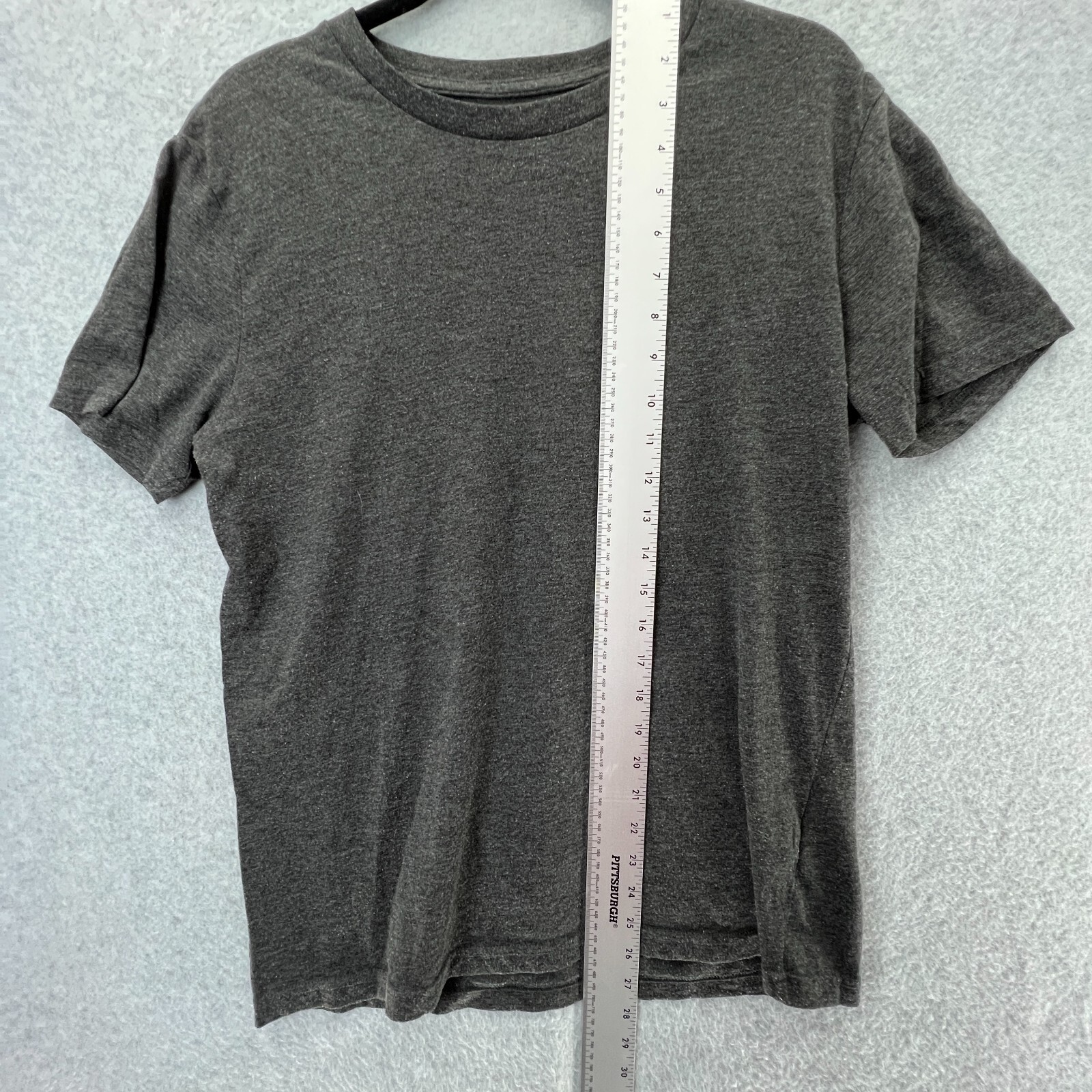 Lot of 6 Forever 21 Men & Old Navy Short Sleeve Shirts Size Medium Blue Red Gray