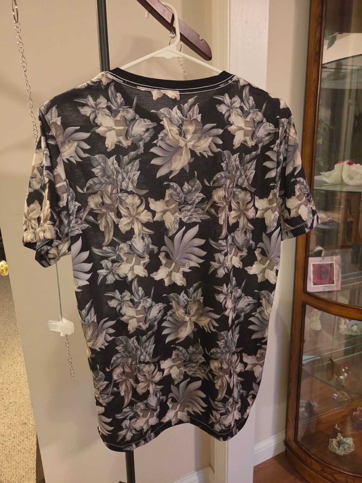 Men’s Black Floral Crewneck T-Shirt