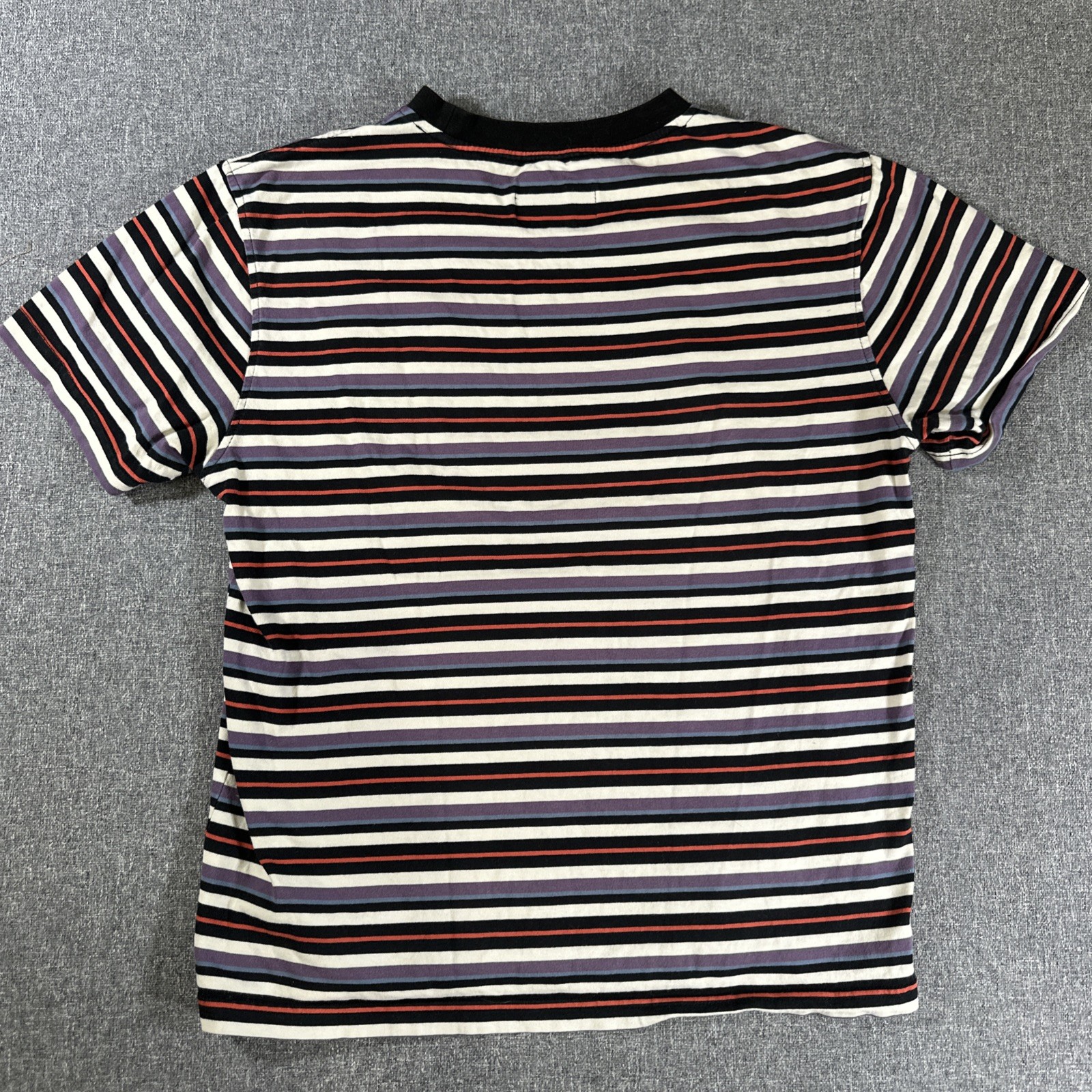 Welcome Striped T Shirt Mens Medium Purple Black Streetwear Graphic Tee