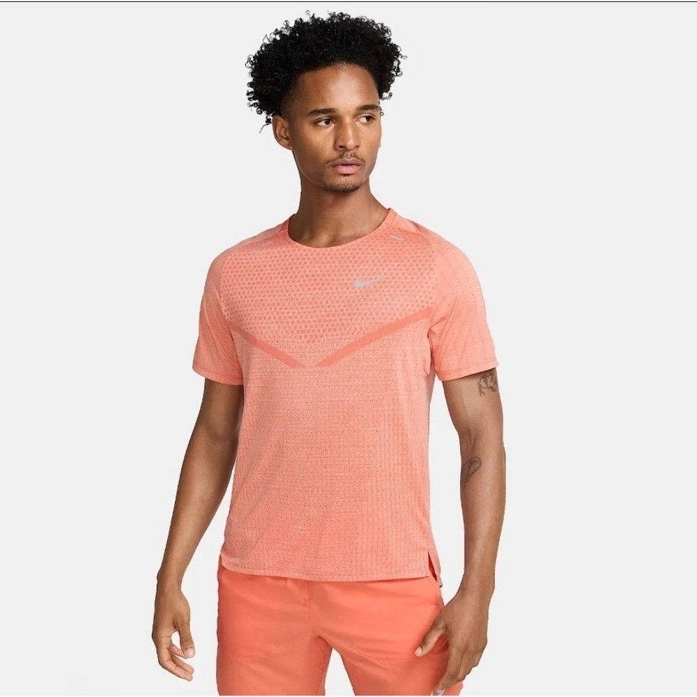 Nike Run Dri-FIT ADV TechKnit Ultra T-shirt Men’s Size Med DM4753-643 New