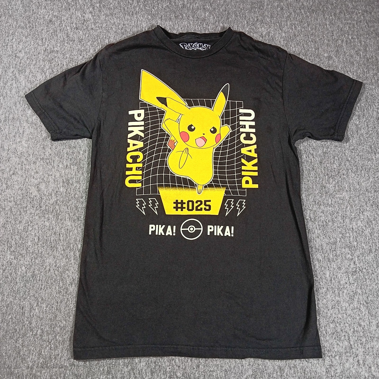 Pikachu Shirt Mens Medium Black #25 Pika Pika Short Sleeve Graphic Tee Pokemon