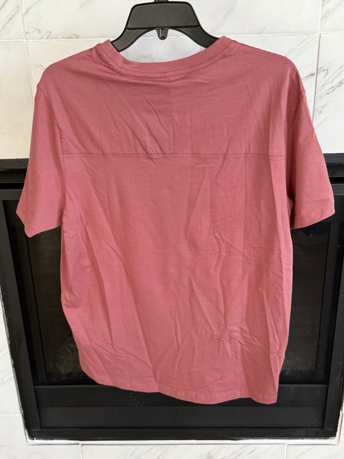 Kenneth Cole Small Tech Crew Neck Knit T-Shirt Brier Rose Super Soft $49