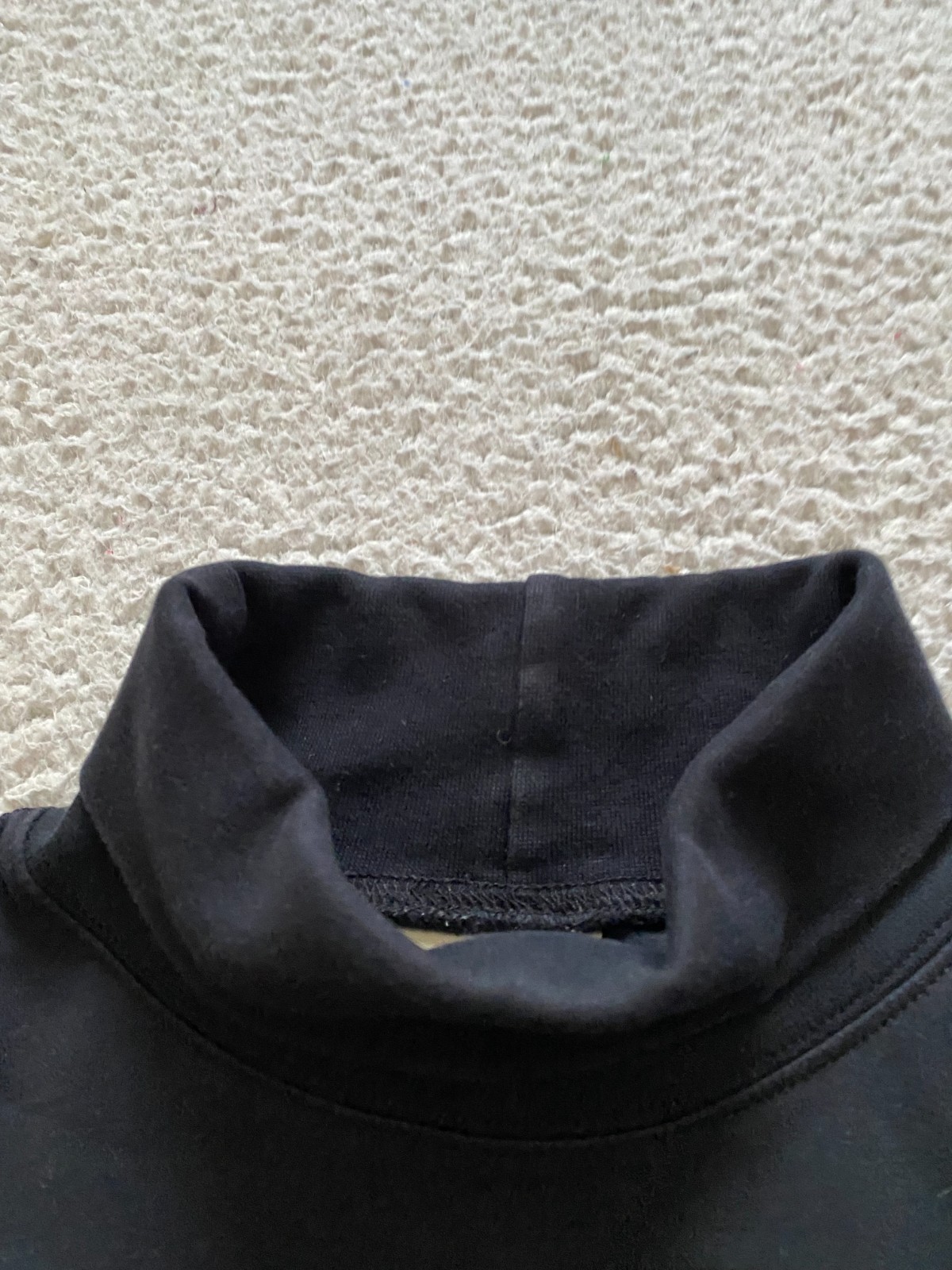 L.L. Bean Men Long Sleeve High Neck T-Shirt Black Size S