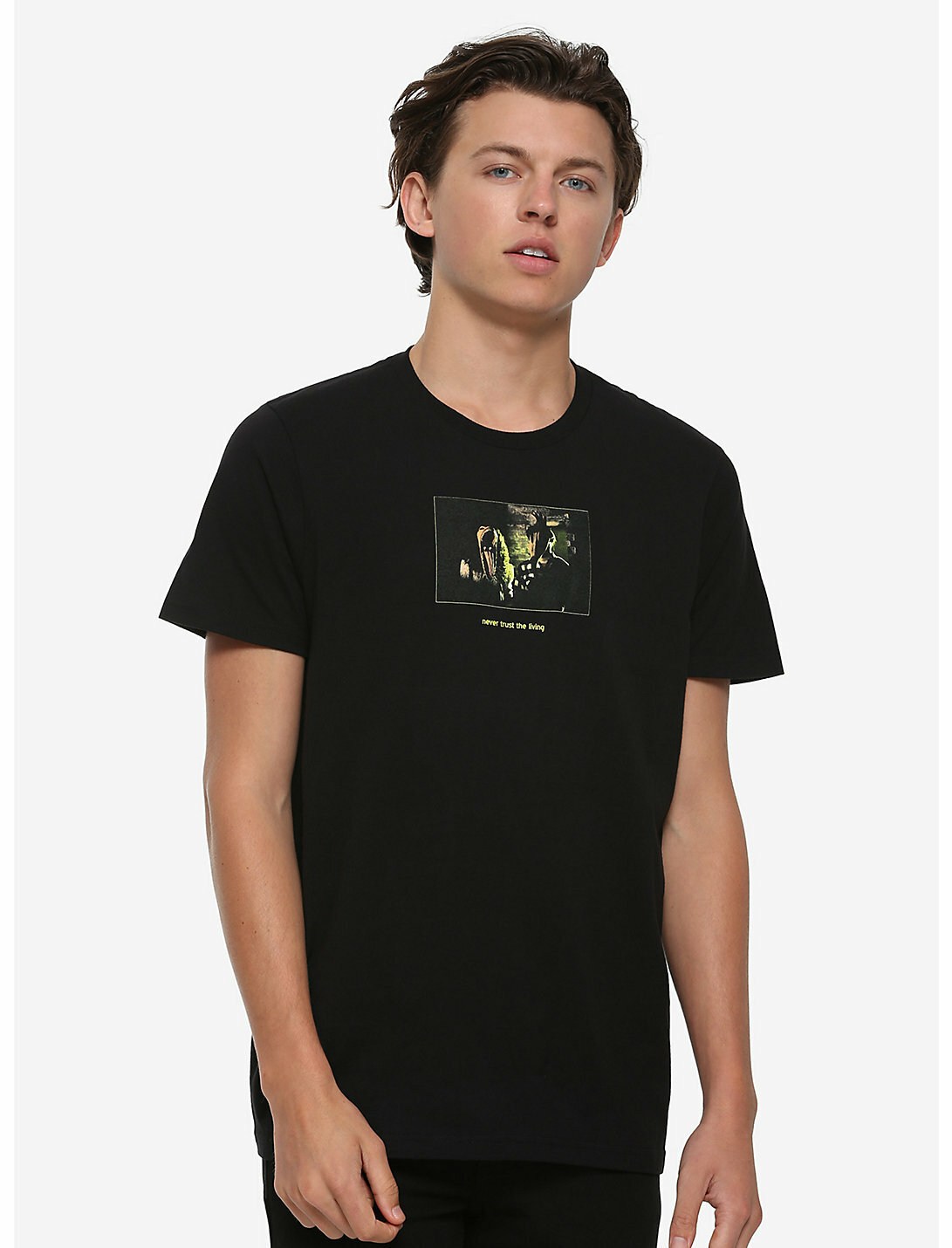 Beetlejuice Mens Maitlands Never Trust The Living T-Shirt NWT XS, S, M, L, 2XL