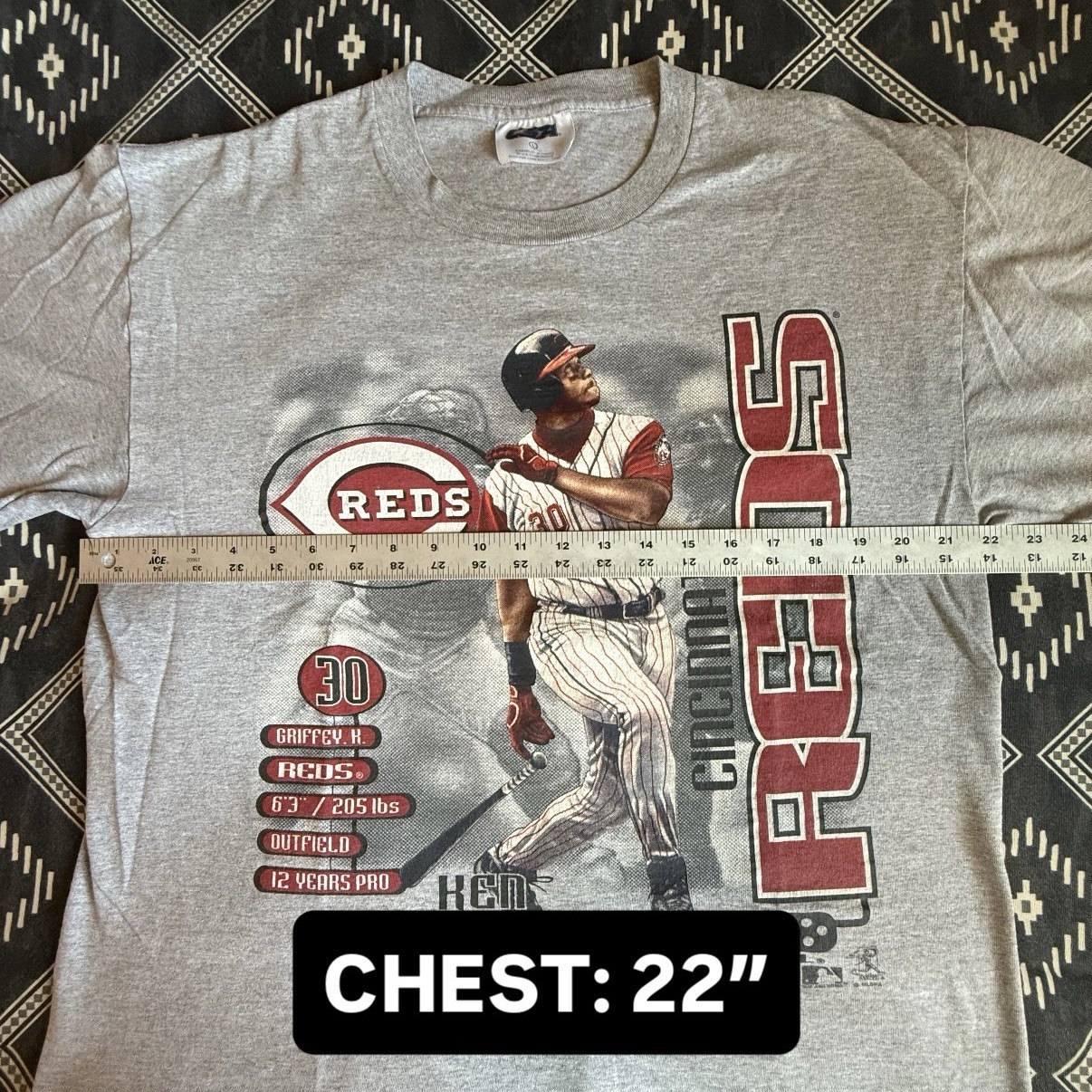 KEN GRIFFEY JR Cincinnati Reds MLB Licensed T-Shirt 2000 LARGE Preowned VTG