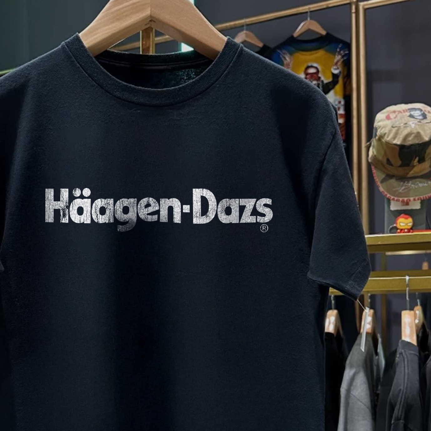 90s Haagen-Dazs Aged Black T-Shirt M