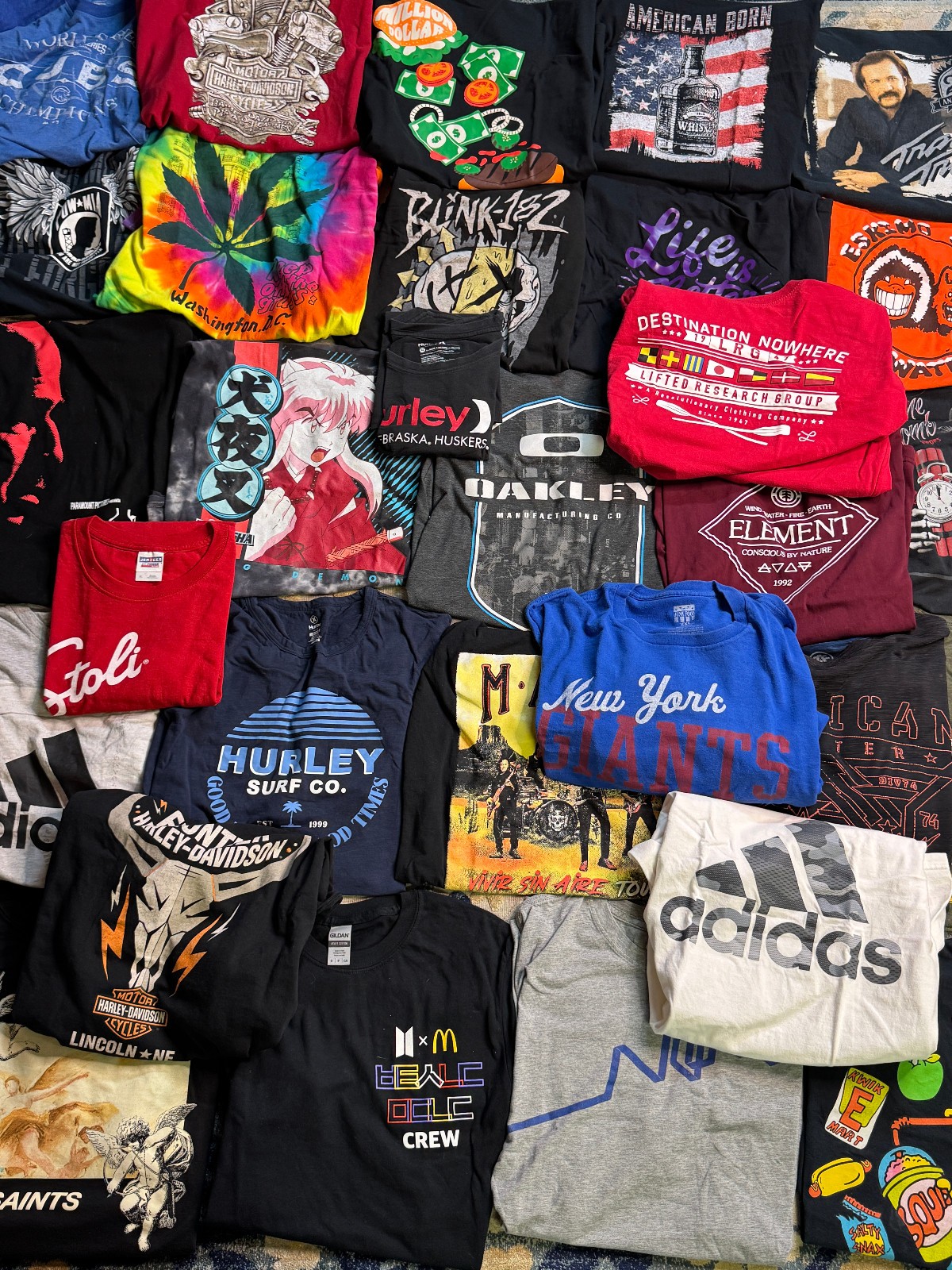 Lot of 30 Modern Graphic T Shirts Mixed Size Wholesale Bulk Reseller Y2K