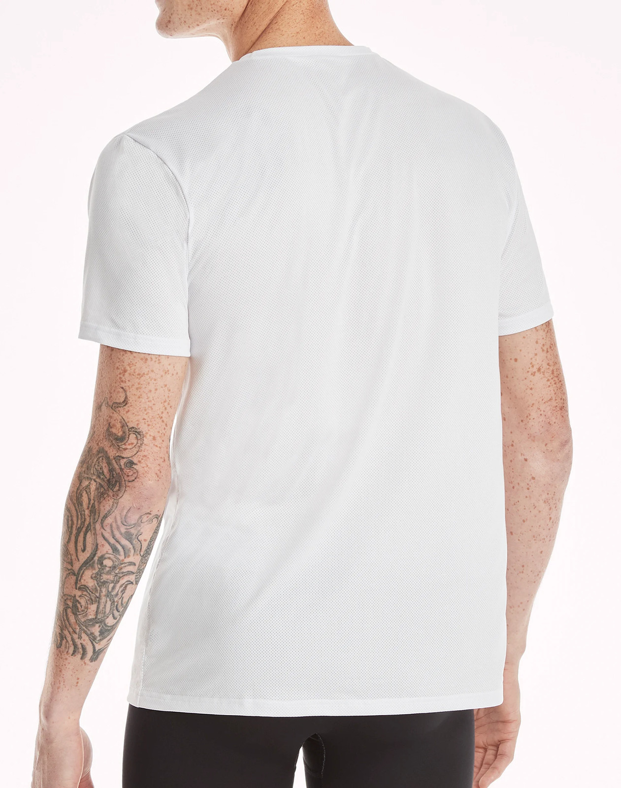 Hanes V-Neck Undershirt 4-Pack T-Shirt Short Sleeve Ultimate Men’s X-Temp Mesh