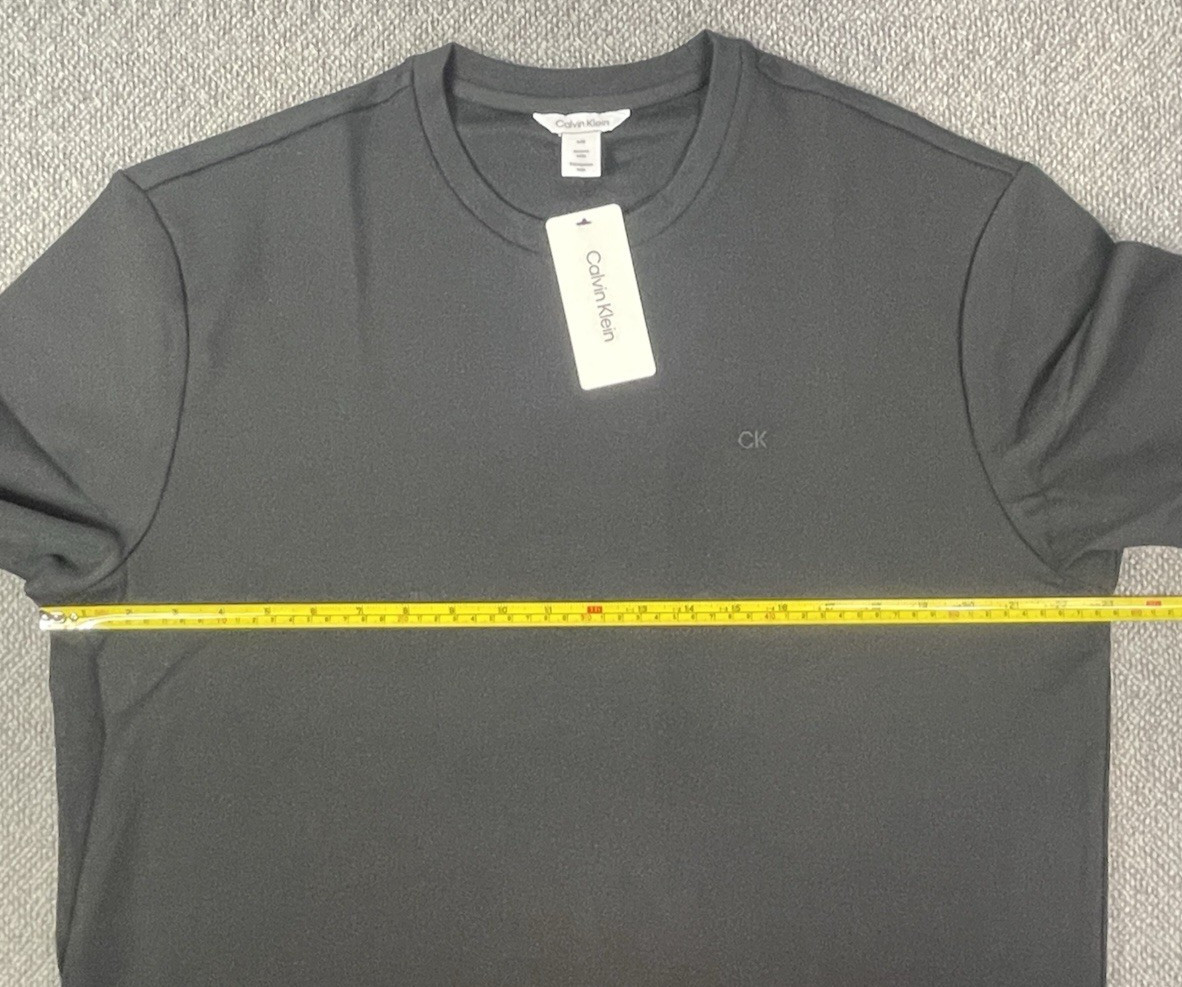 Calvin Klein Men’s Lot of 2 Size LARGE Black & Tan Waffle Tees NWT