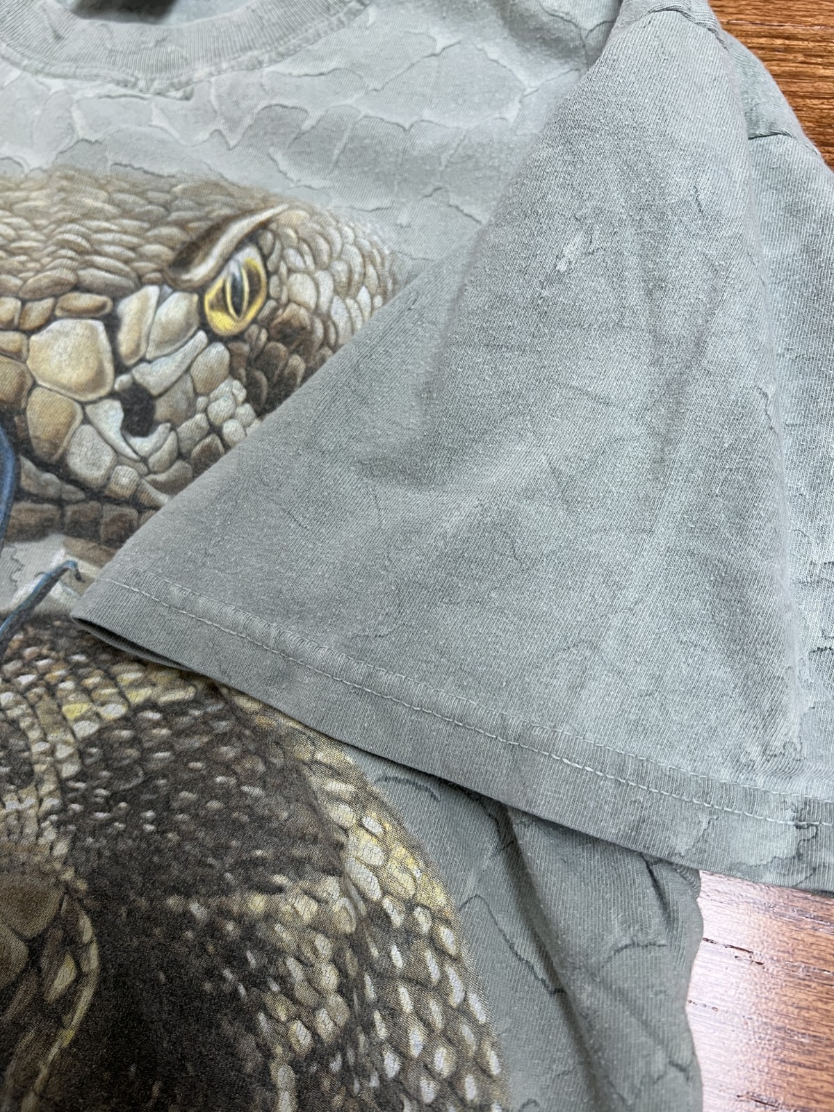 Polar Graphics U.S.A. Arizona Snake Graphic Gray Men’s L Crew Neck T-Shirt