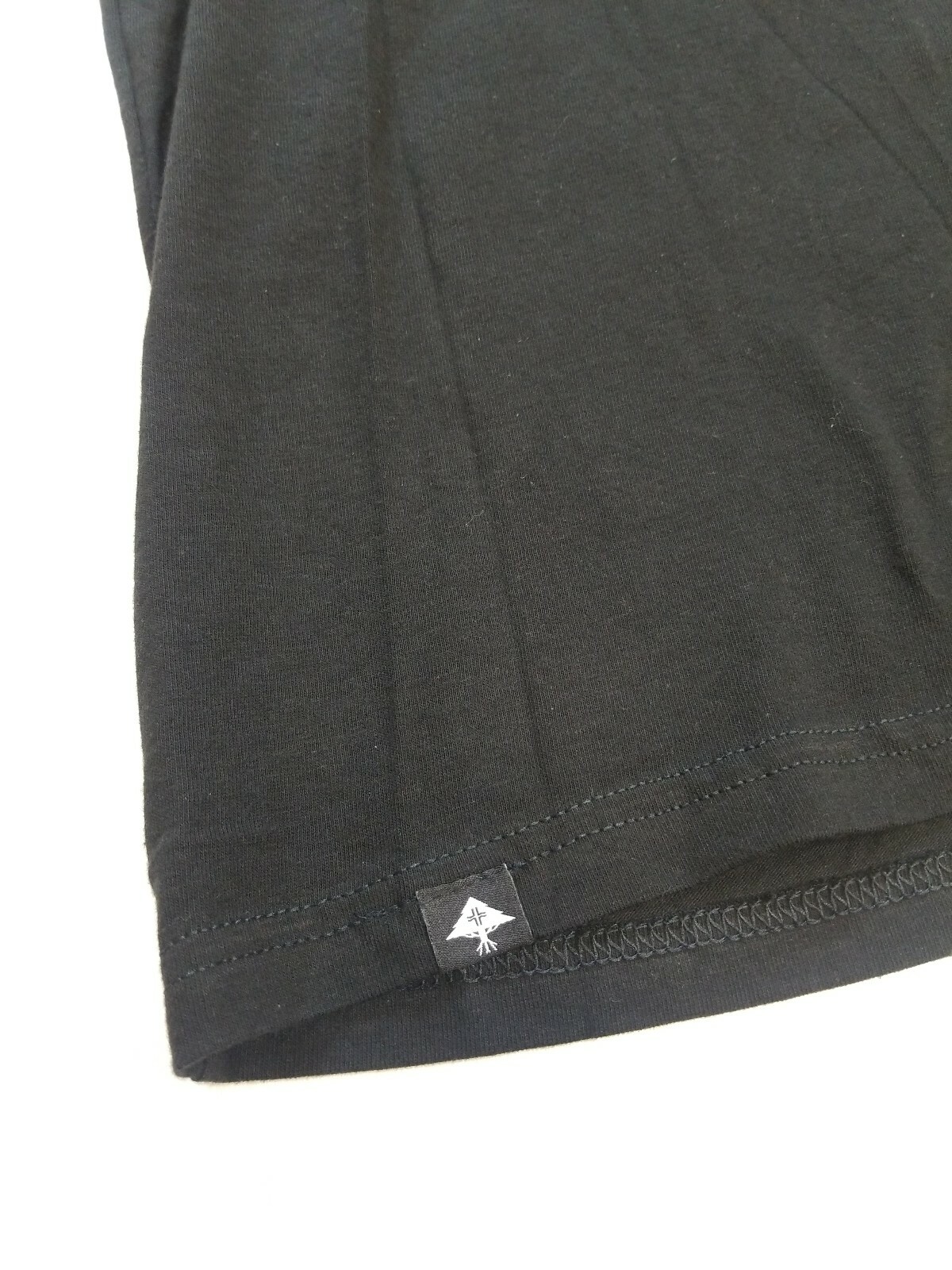 LRG MENS 100%AUTHENTIC BLACK SHORT SLEEVE TSHIRT CONSIOUS HEADS RARE 1OF1 NEW