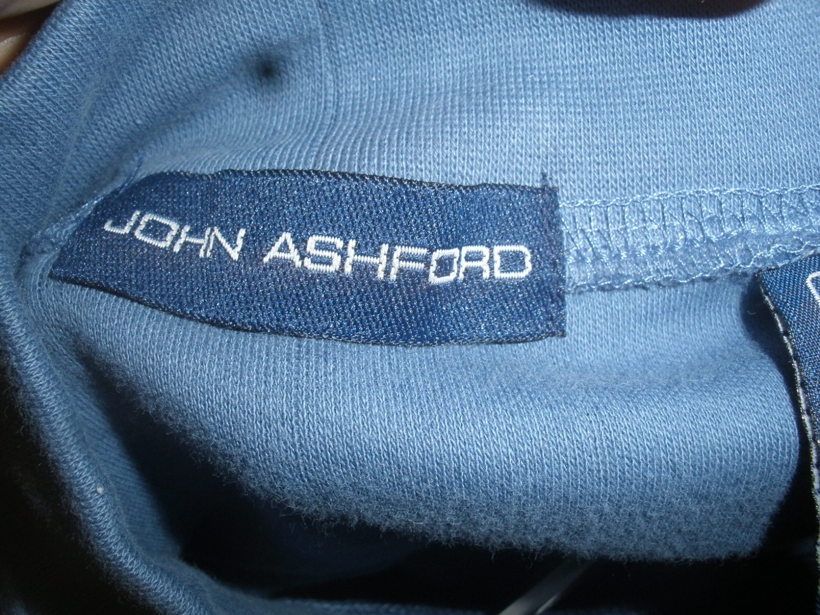 New Men’s Long Sleeve Pull-over Top High Neck John Ashford L (3A)