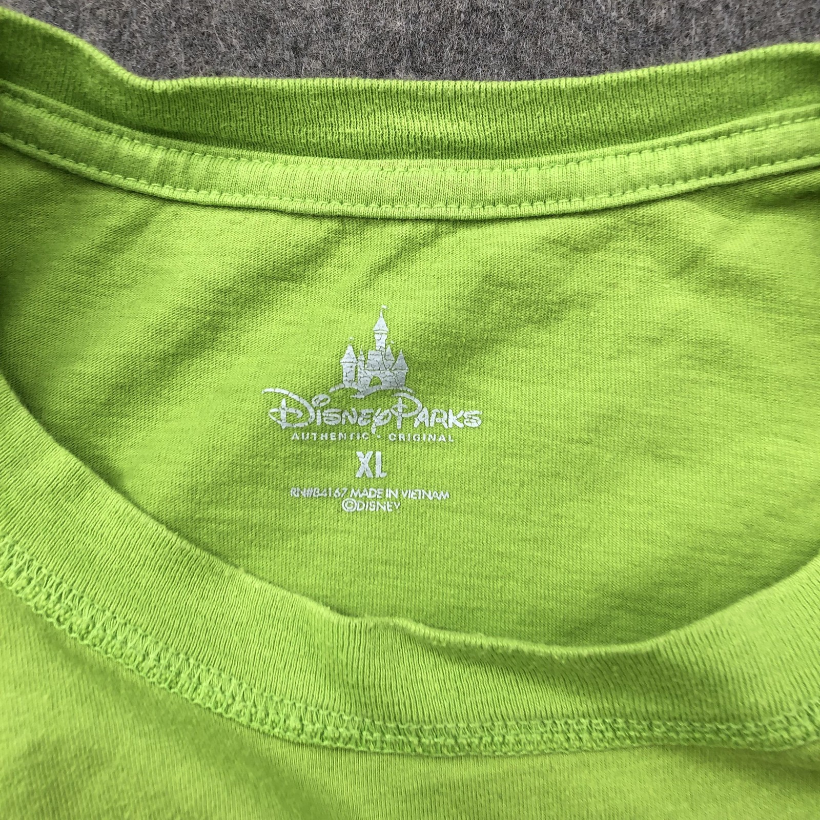 Disney Parks Goofy Crime Of Fashion Shirt Mens XL Green Graphic Top Cartoon