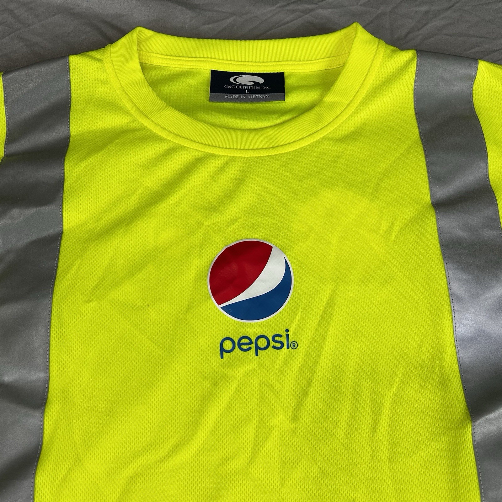 PEPSI Recycled Plastic Long Sleeve T-Shirt Large Reflective Neon Yellow NICE!