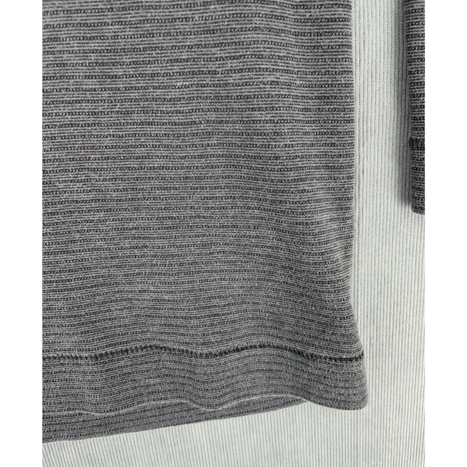 Method Mens XL Charcoal Gray Micro Stripe V-Neck Long Sleeve Pullover Shirt