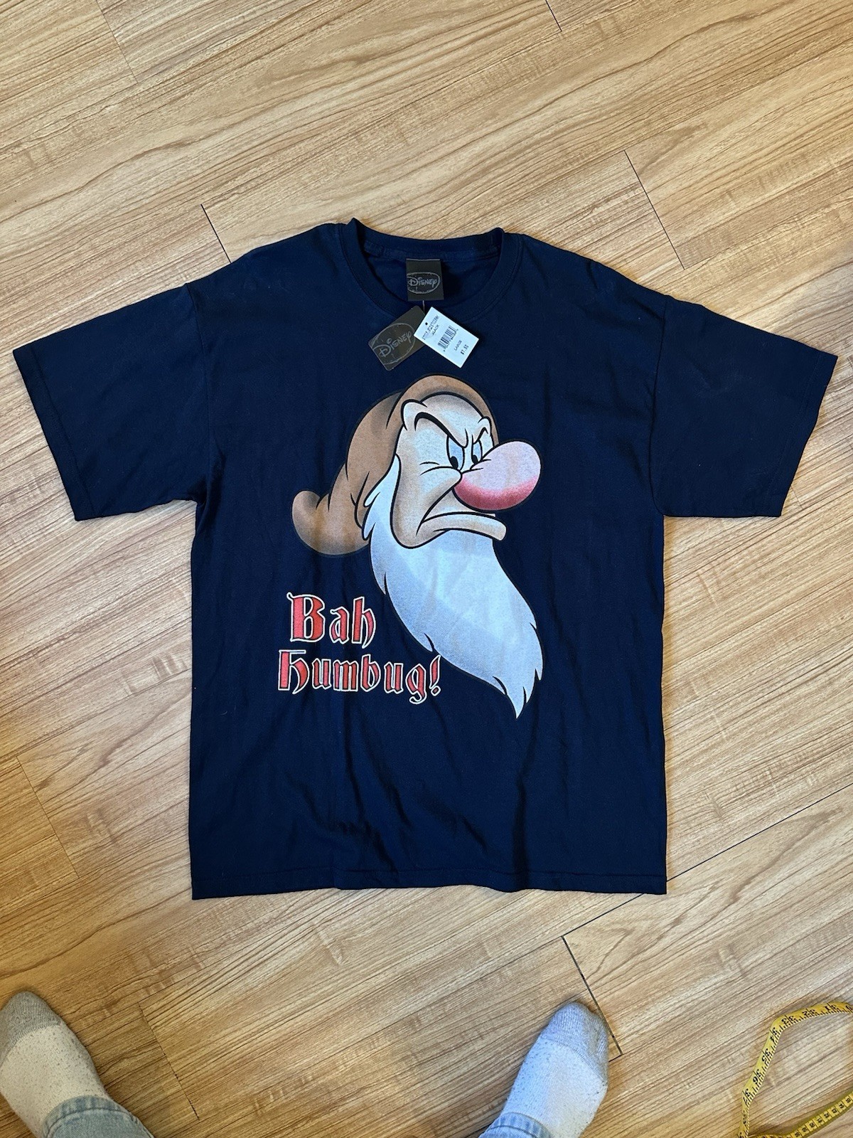 Vintage 00’s Disney Snow White and the Seven Dwarfs Snow White Bah Humbug Tee