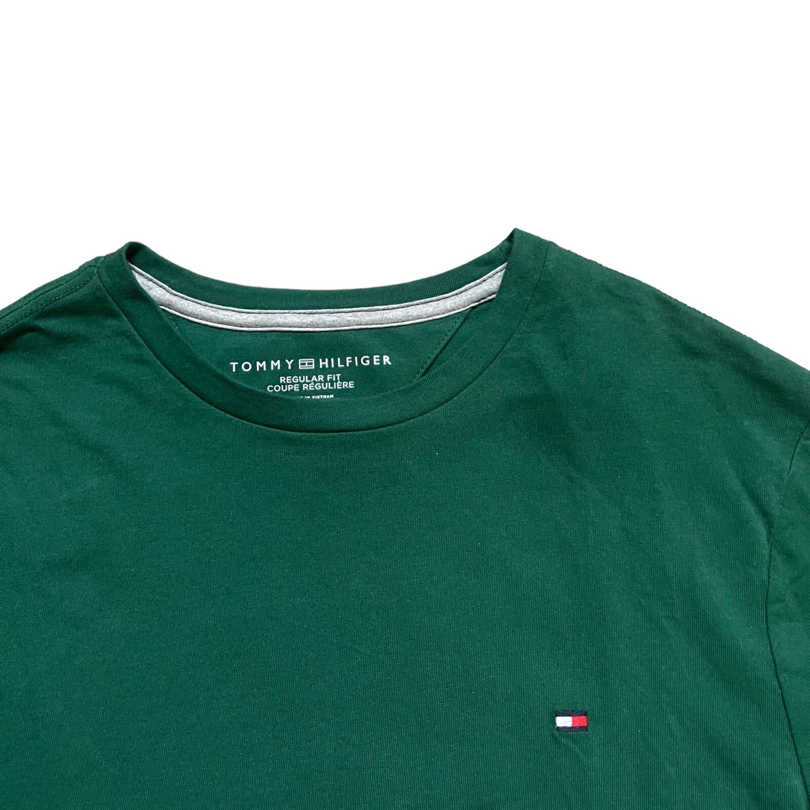 NWT Tommy Hilfiger Men’s Flag Logo All Cotton Regular Fit Long Sleeve T-Shirt