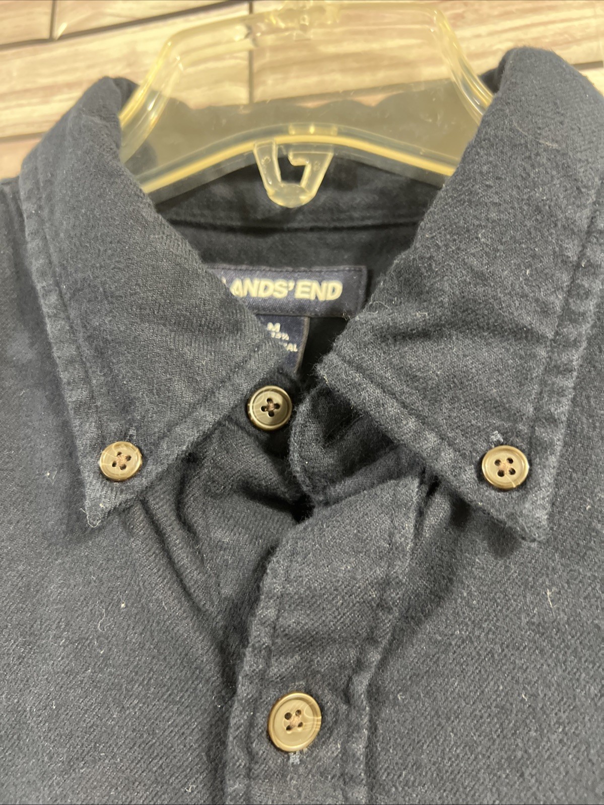 Lands End Mens M shirt Traditional Fit Long sleeve Button Up Navy Blue cotton