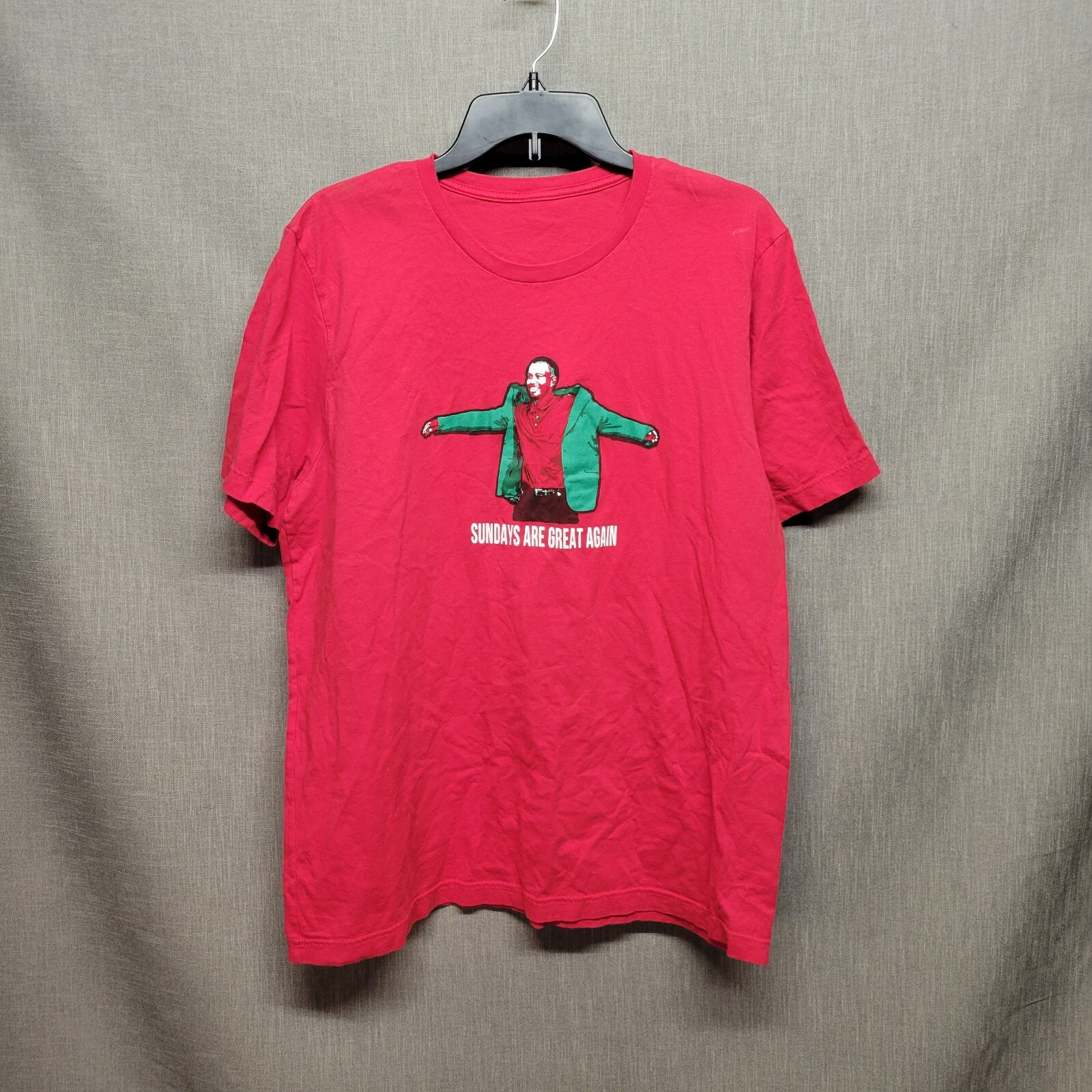 Tiger Woods Sundays Are Great Again Comeback Golf TShirt Size Large PGA