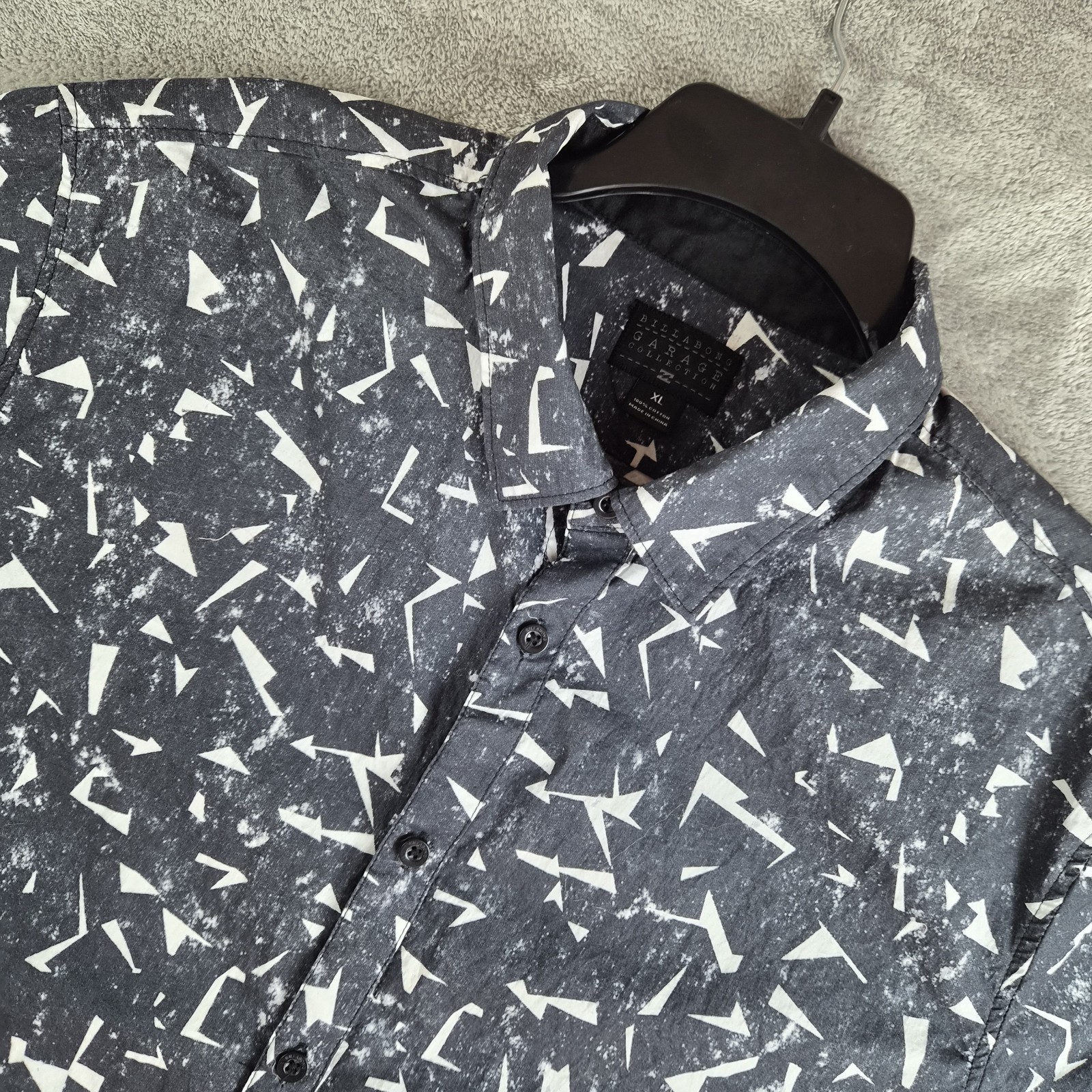 Billabong Garage Collection Shirt XL Black White Abstract Surf Skate Streetwear