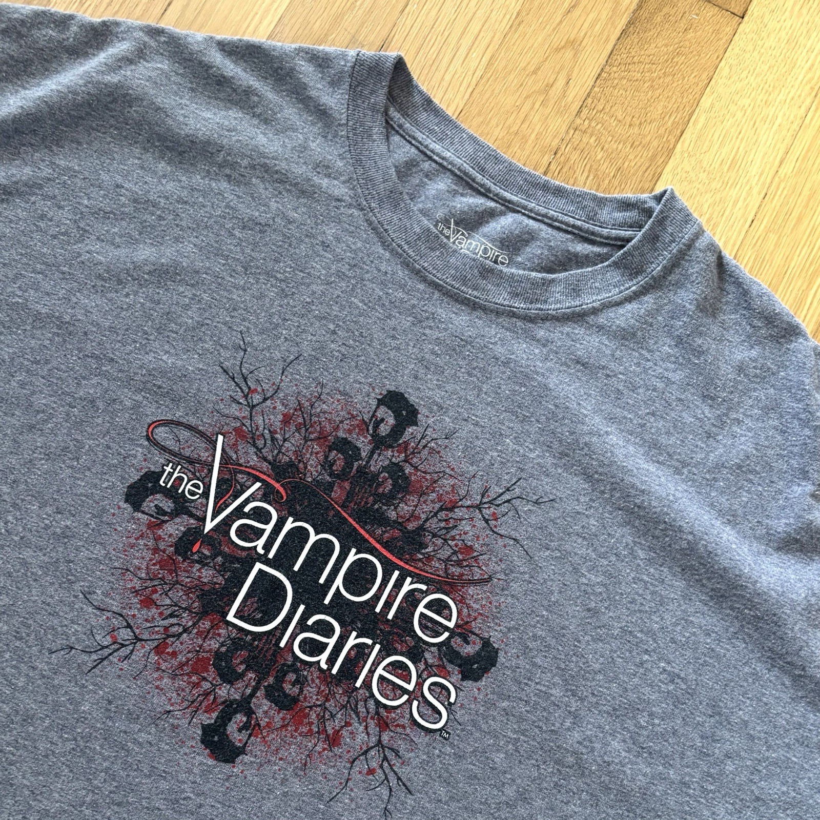 The Vampire Diaries Graphic Shirt Mens XXL Gray Y2K TV Series Rare Tee