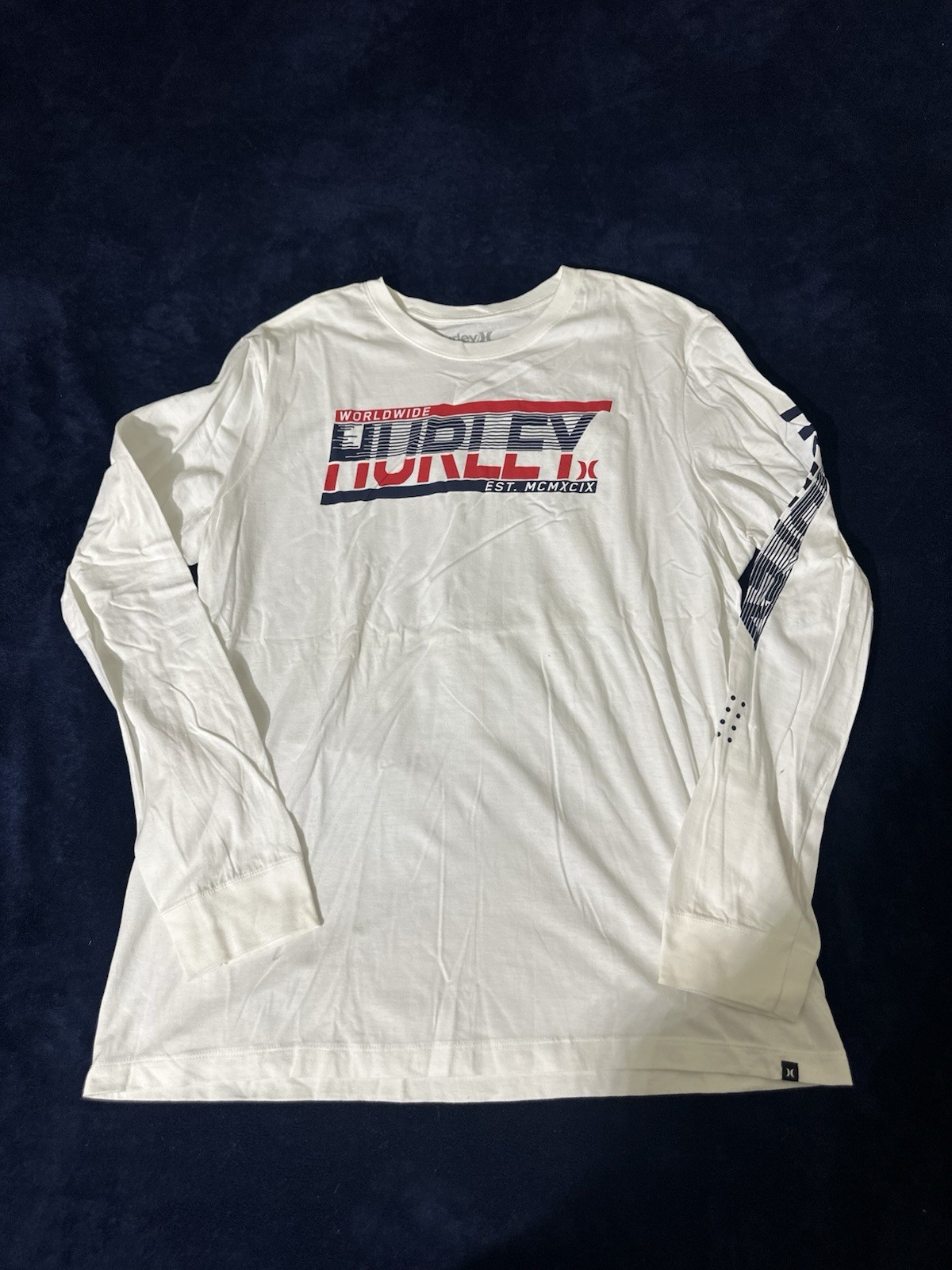 Hurley Long Sleeve Large Shirt NEW