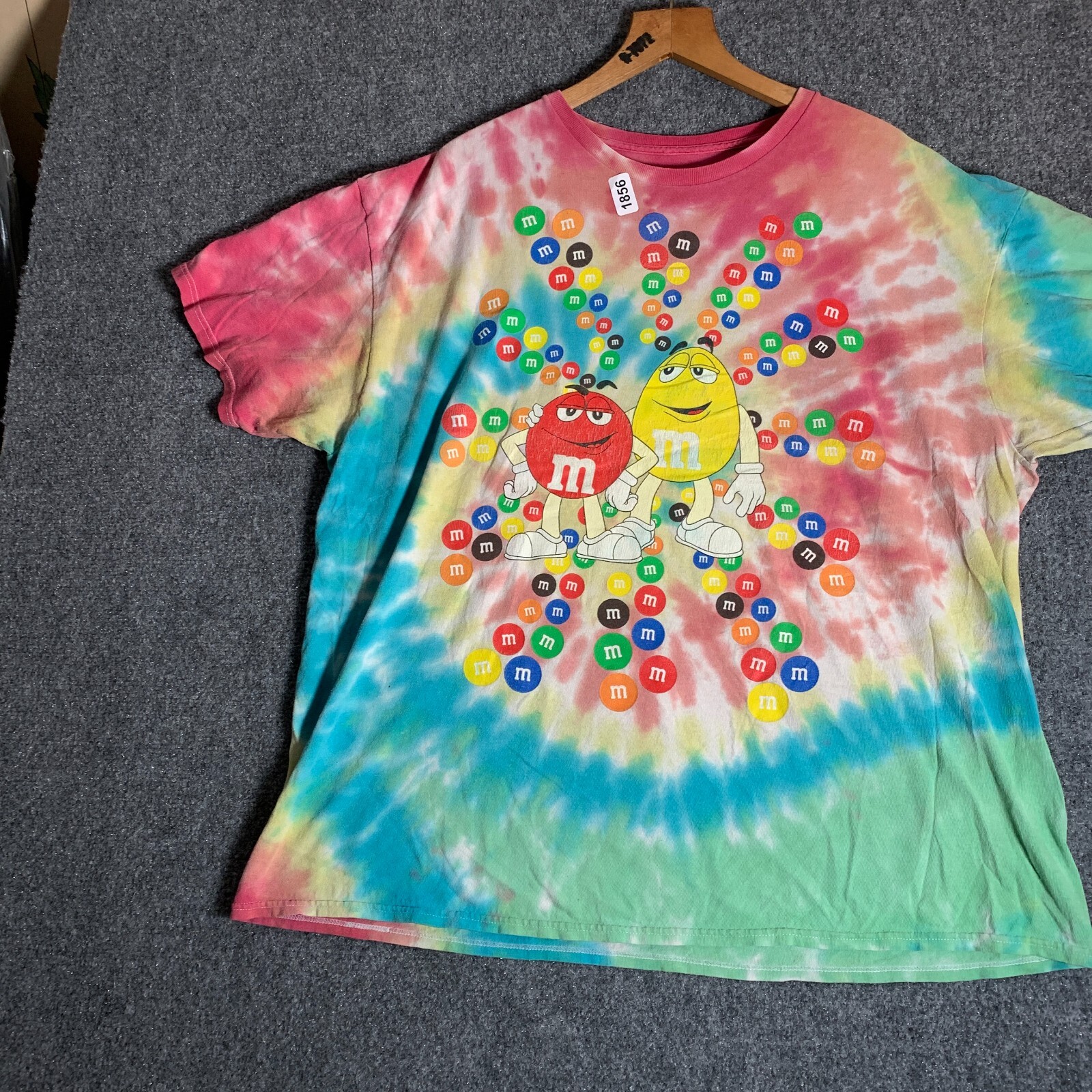 M&M Shirt Adult Size 2XL Multi Color Short Sleeve Men’s Pullover