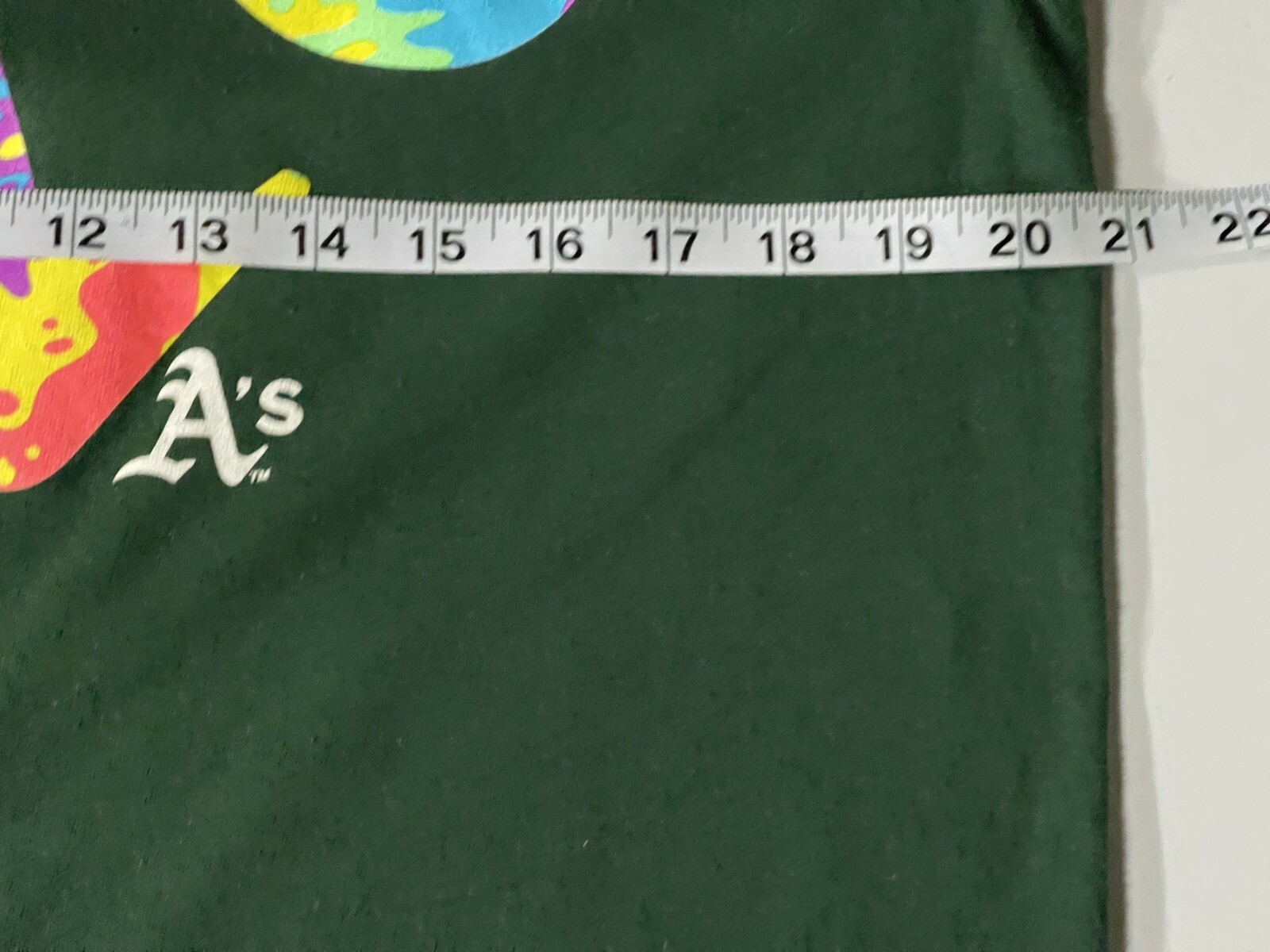 Genuine Merchandise Oakland A’s Baseball Paint T shirts Size Large AD1094
