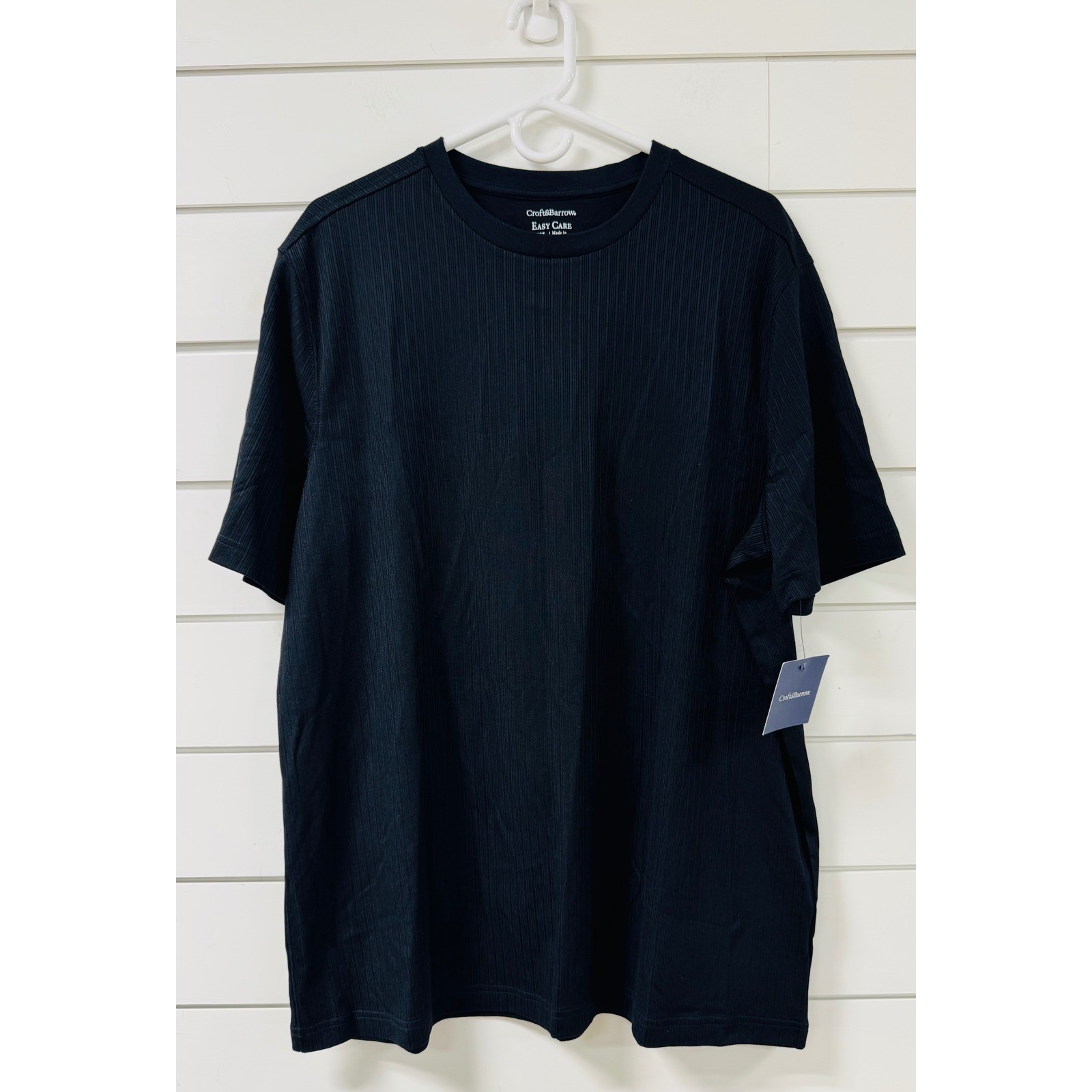 Croft & Barrow Mens XL T-Shirt Lot 2 Black Ribbed Easy Care Grey Adventure Tee