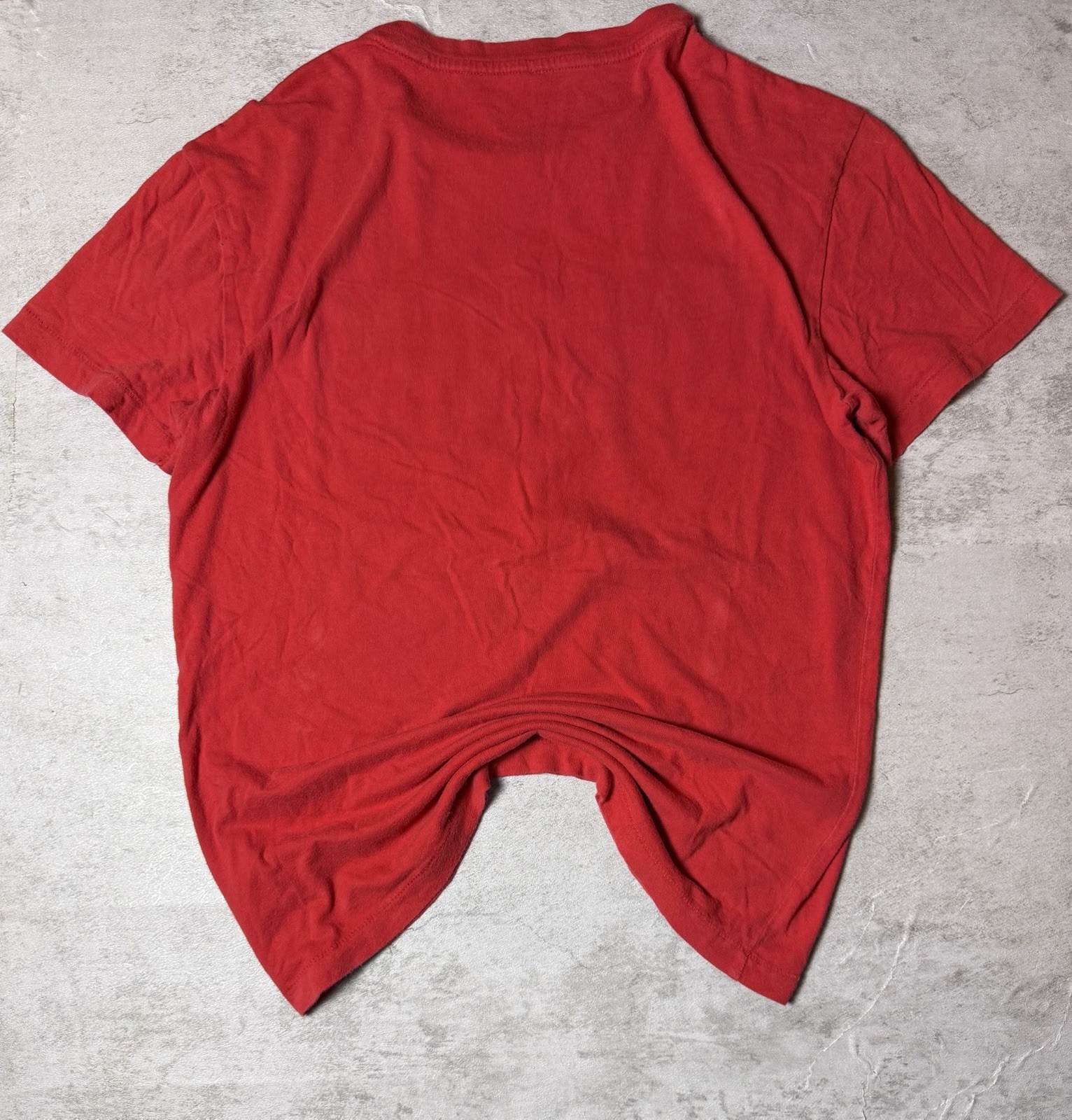 Red Aéropostale Y2K Graphic Tee Men Size S – Excellent Condition