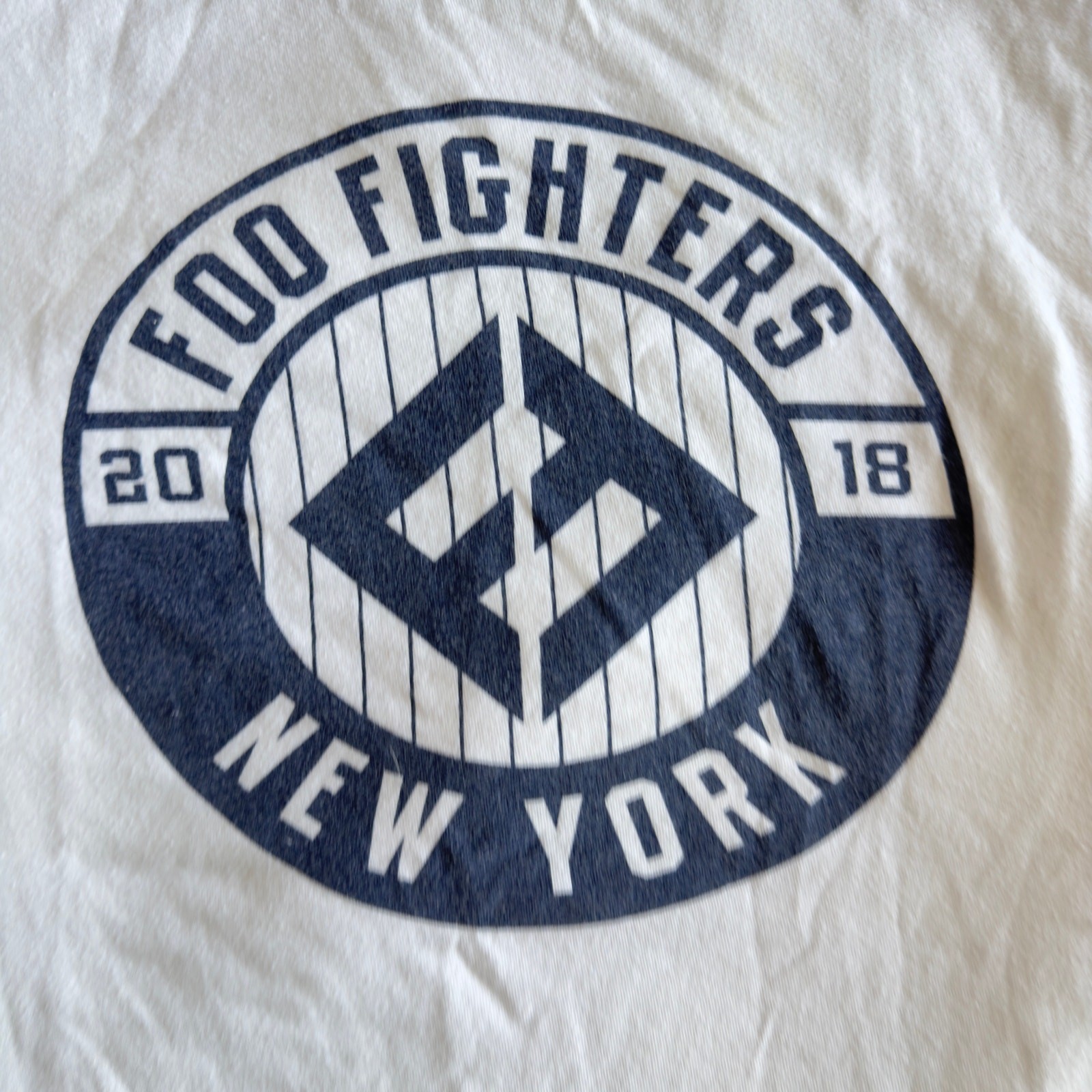 Foo Fighters Madison Square Garden Concert T-Shirt NYC 2018 Large F Variation