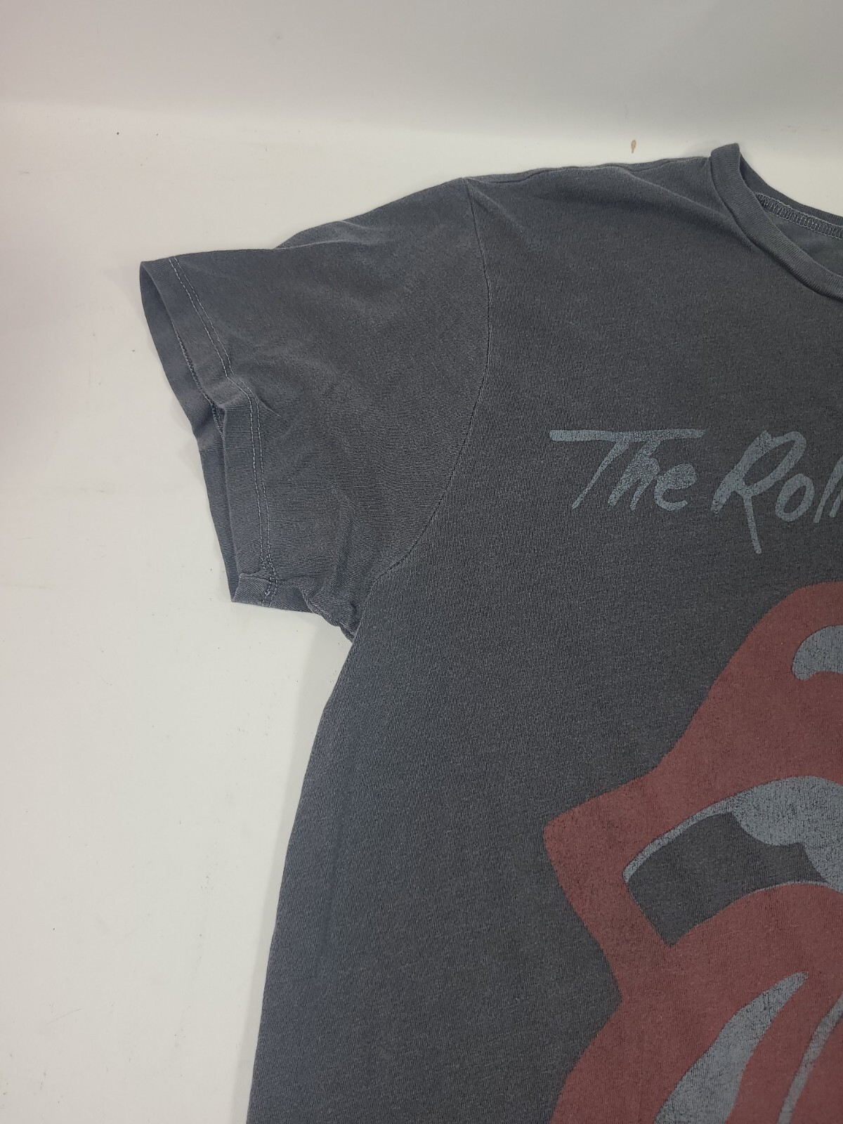 The Rolling Stones T-Shirt. Size Large. 2019 reprint. Long length. Faded Gray.