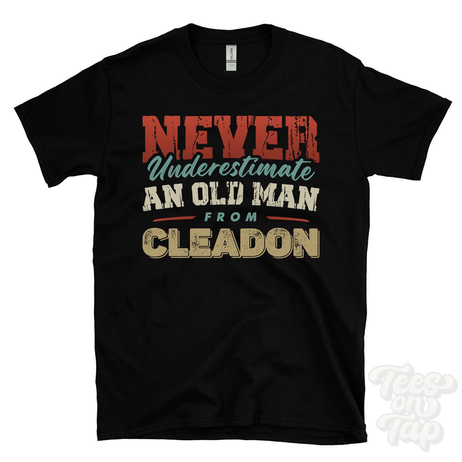 NEVER UNDERESTIMATE AN OLD MAN FROM CLEADON T-SHIRT funny xmas gift tyne & wear