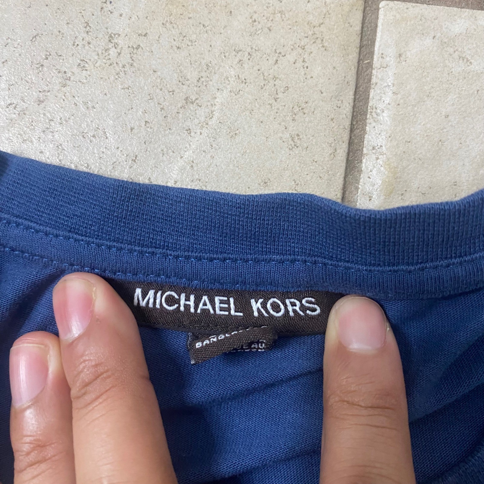 Michael Kors MK Mens Blue Crew Neck T Shirt With White Stripe Accent XL