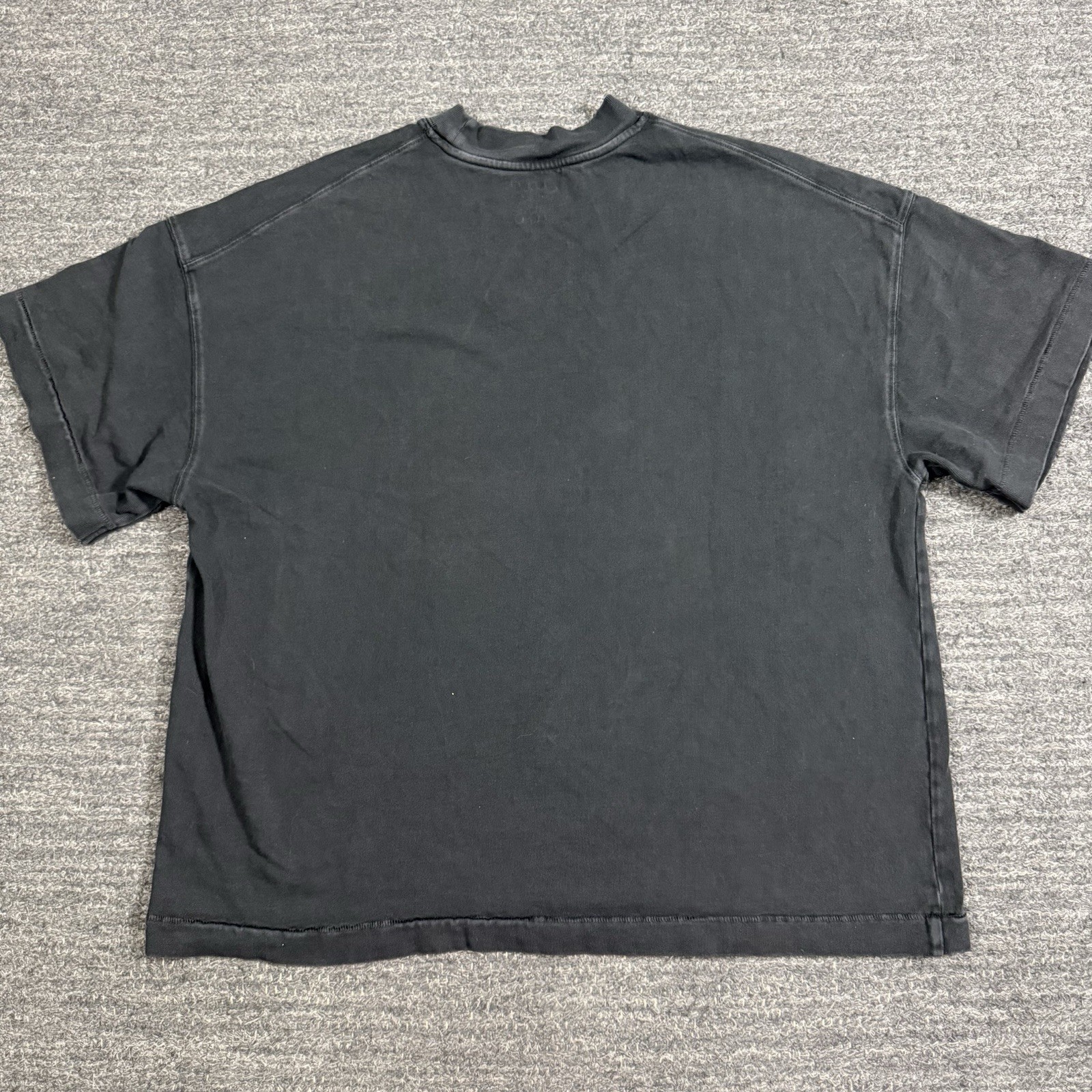 Mouty Tee Shirt Men Medium Boxy Portugal Faded Logo Short Sleeve T-Shirt Heavy