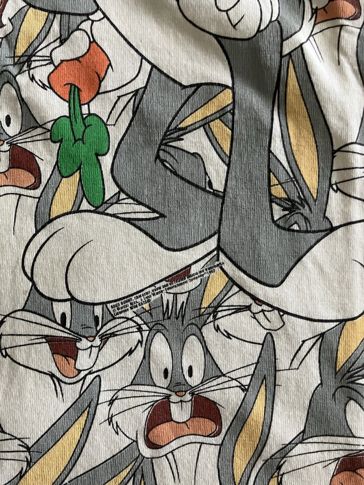 Vintage 1992 Bugs Bunny Looney Tunes AOP T-shirt L/XL Wild Oats Made in USA