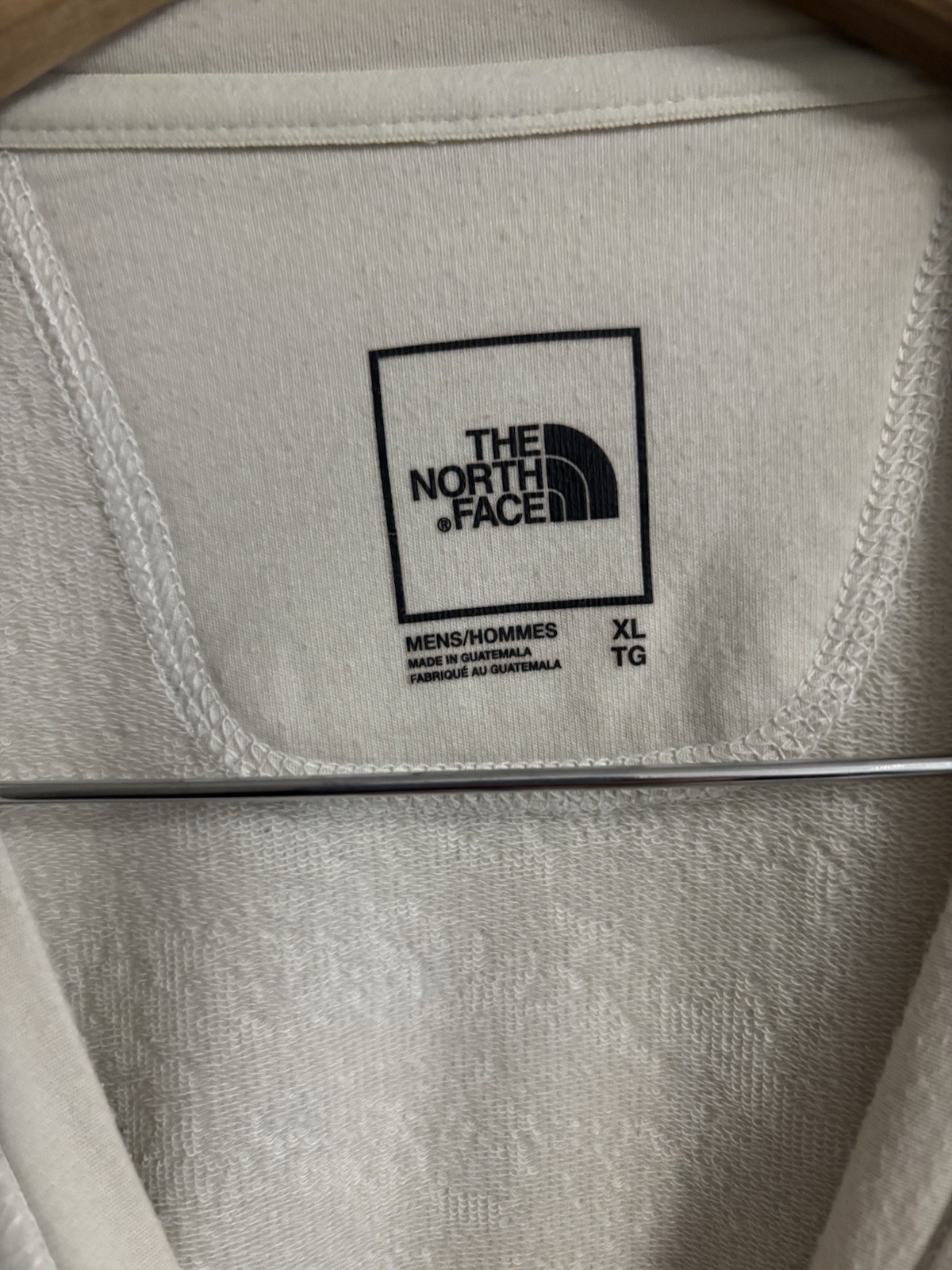The North Face Crag Henley Shirt – Men’s XL Ivory Performance Layering