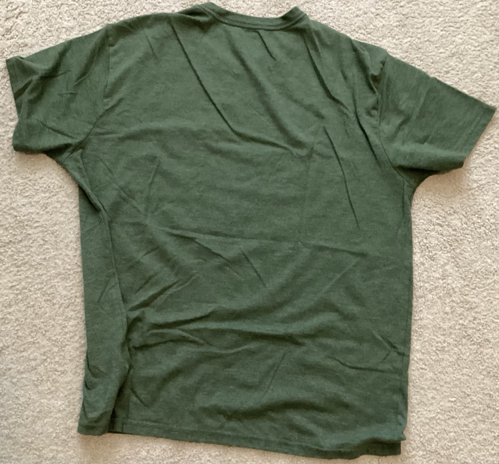 Athletic Works Men’s L Regular Green Solid Crew Neck Pocket Short Sleeve Tee