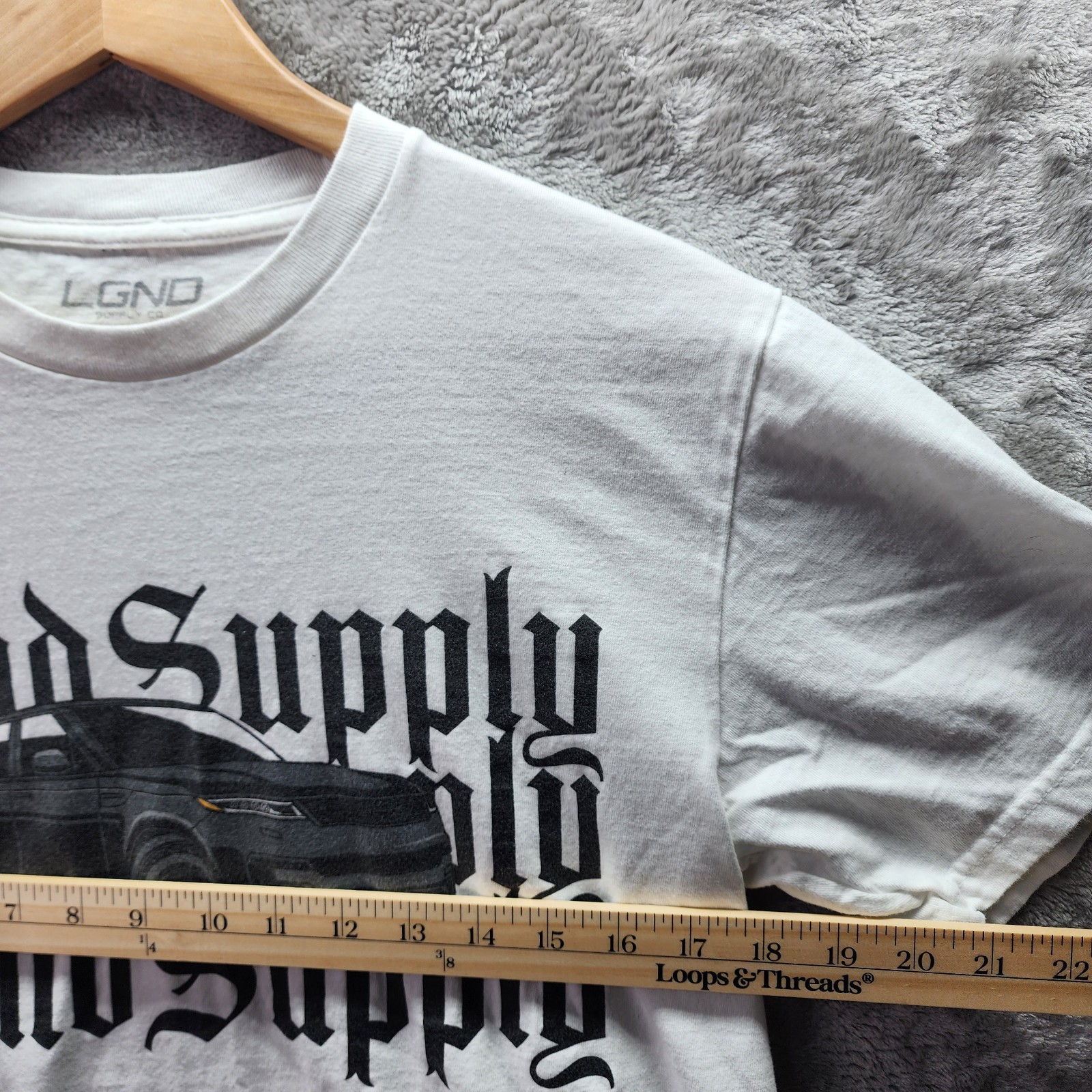 LGND Supply Co Graphic T Shirt Mens Medium White Streetwear Car SUV Print