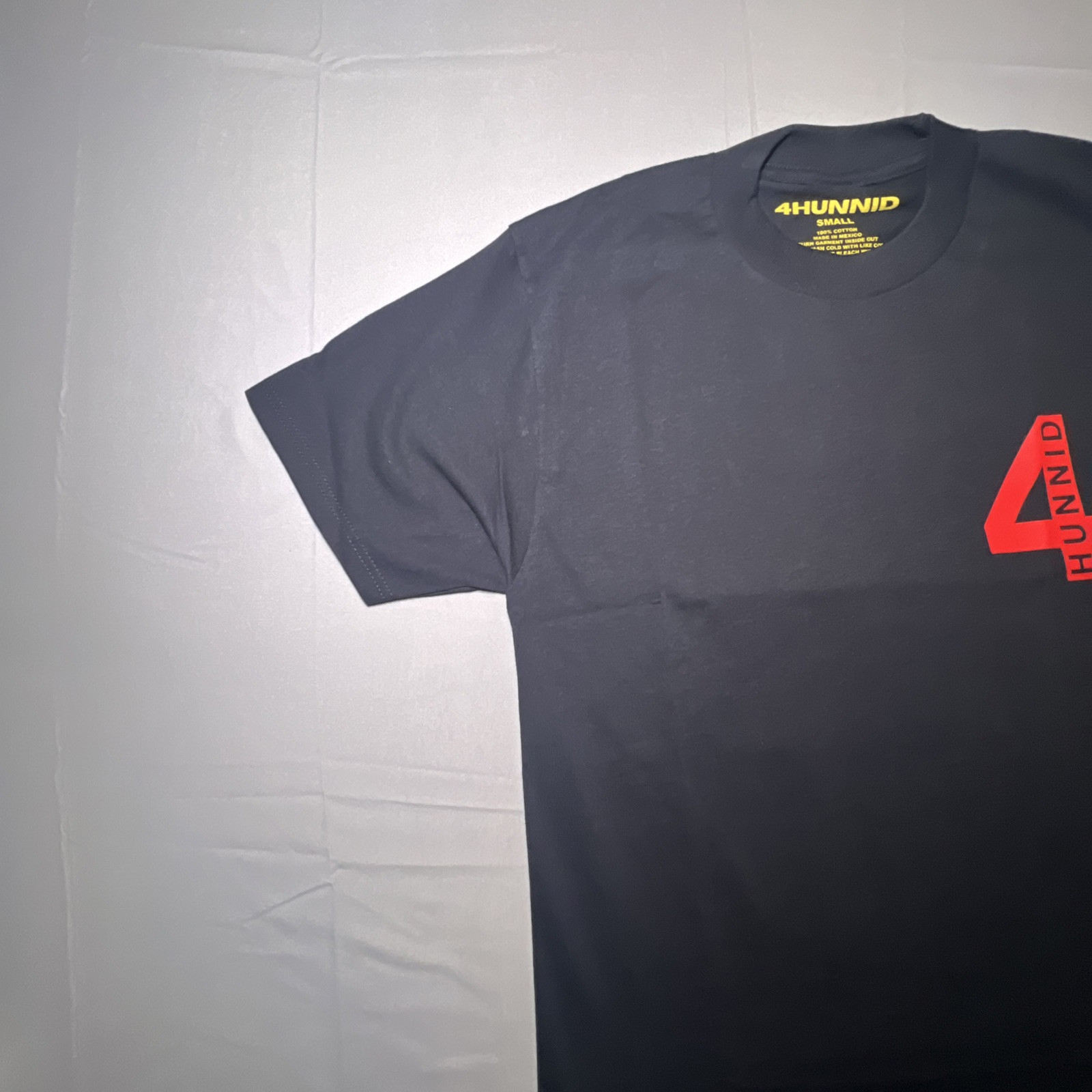 4Hunnid YG Men’s T-Shirt No Stress One Boo Short Sleeve Crewneck Tee SMALL NWOT
