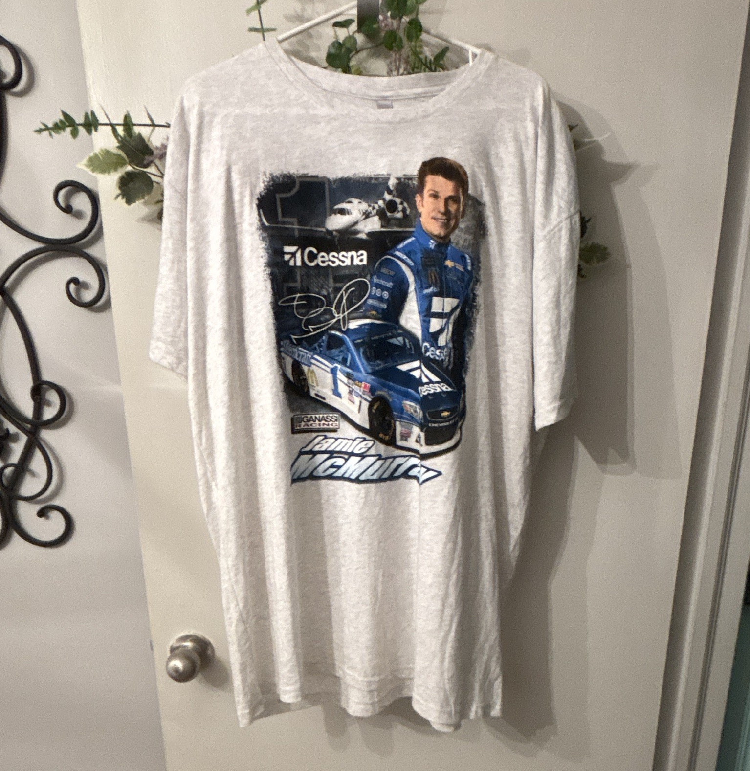 Chase Authentics Jamie McMurray NASCAR Racing Graphic T-Shirt Men’s XL White