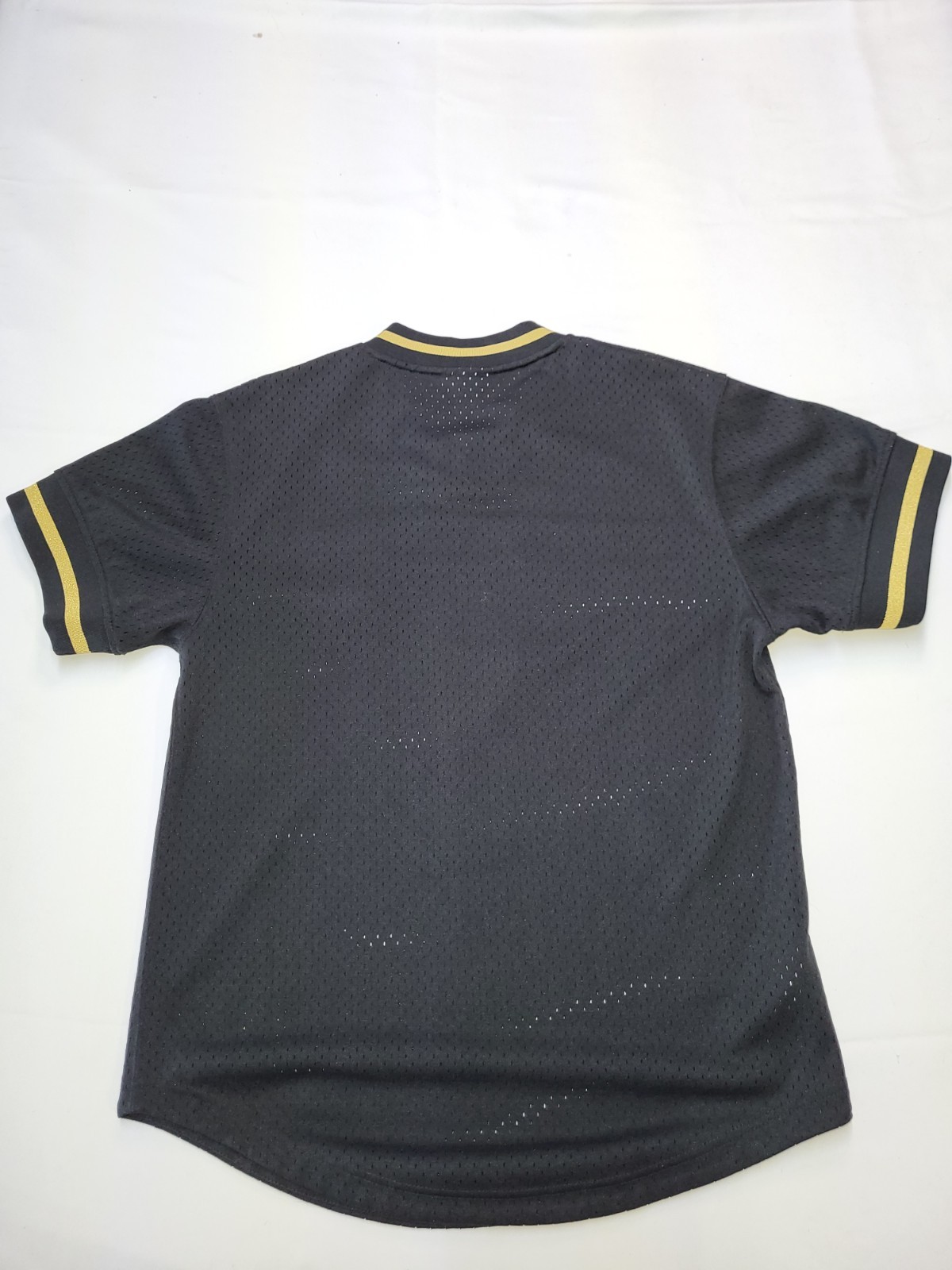 Mitchell & Ness Chicago Bulls Jersey Shirt Mens Medium 40 Black Gold NBA
